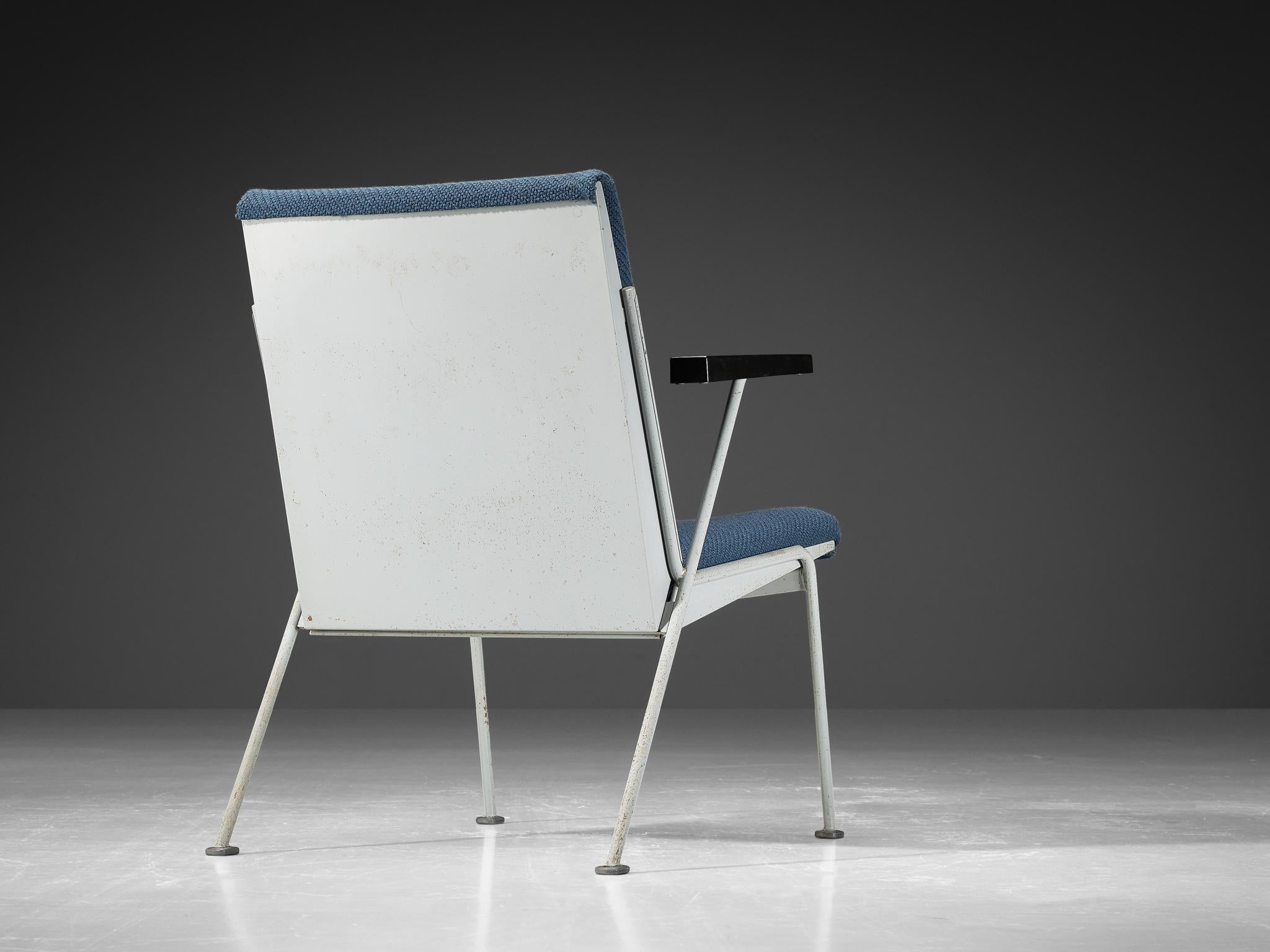 Mid-Century Modern Wim Rietveld for Ahrend De Cirkel 'Oase' Lounge Chair  For Sale