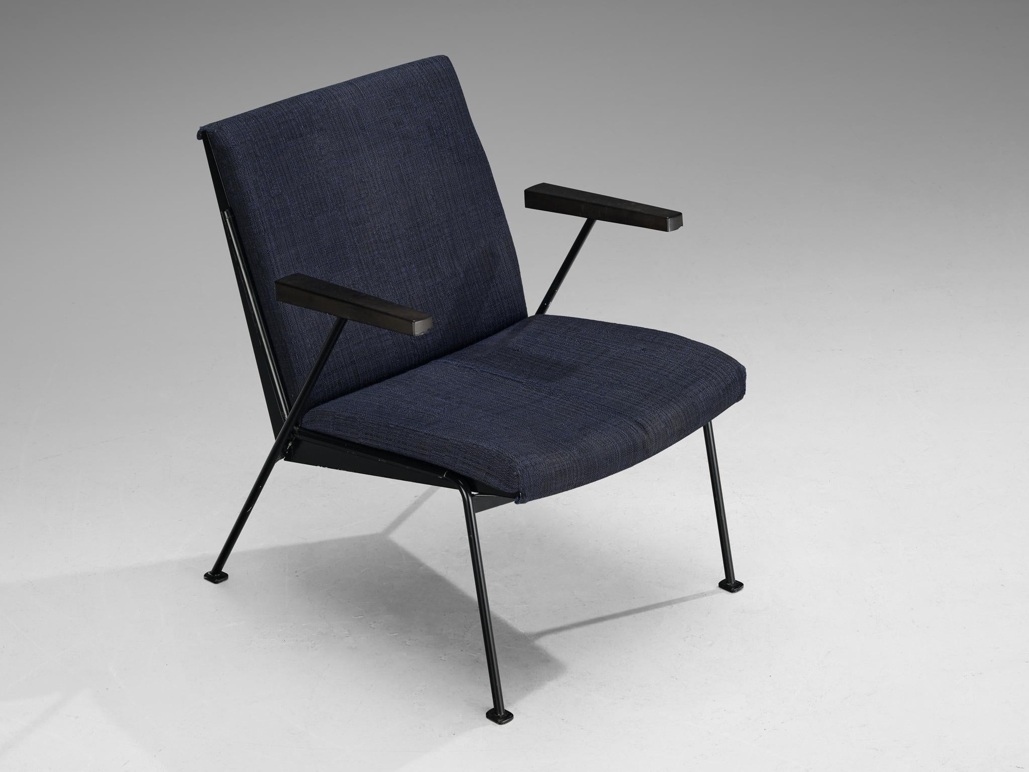 Dutch Wim Rietveld for Ahrend De Cirkel 'Oase' Lounge Chair in Blue Upholstery  For Sale