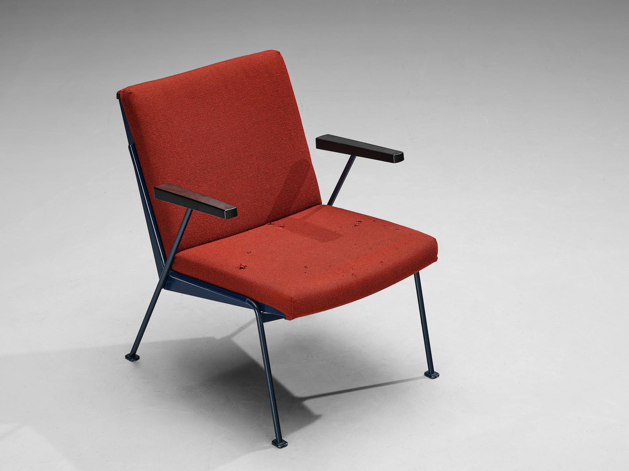 Steel Wim Rietveld for Ahrend De Cirkel 'Oase' Lounge Chair in Red Upholstery For Sale