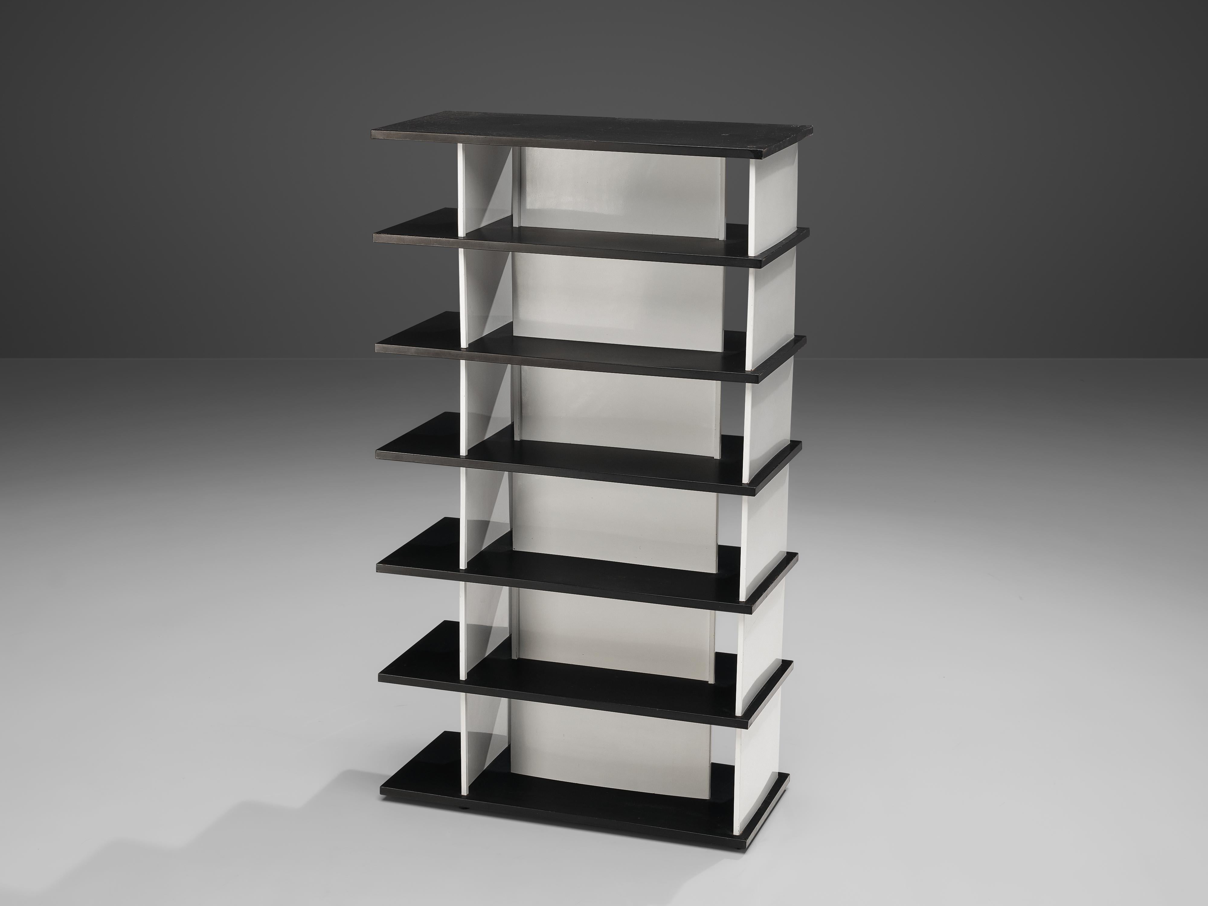Wim Rietveld Free-Standing Bookcase in Black and White Metal For Sale 2
