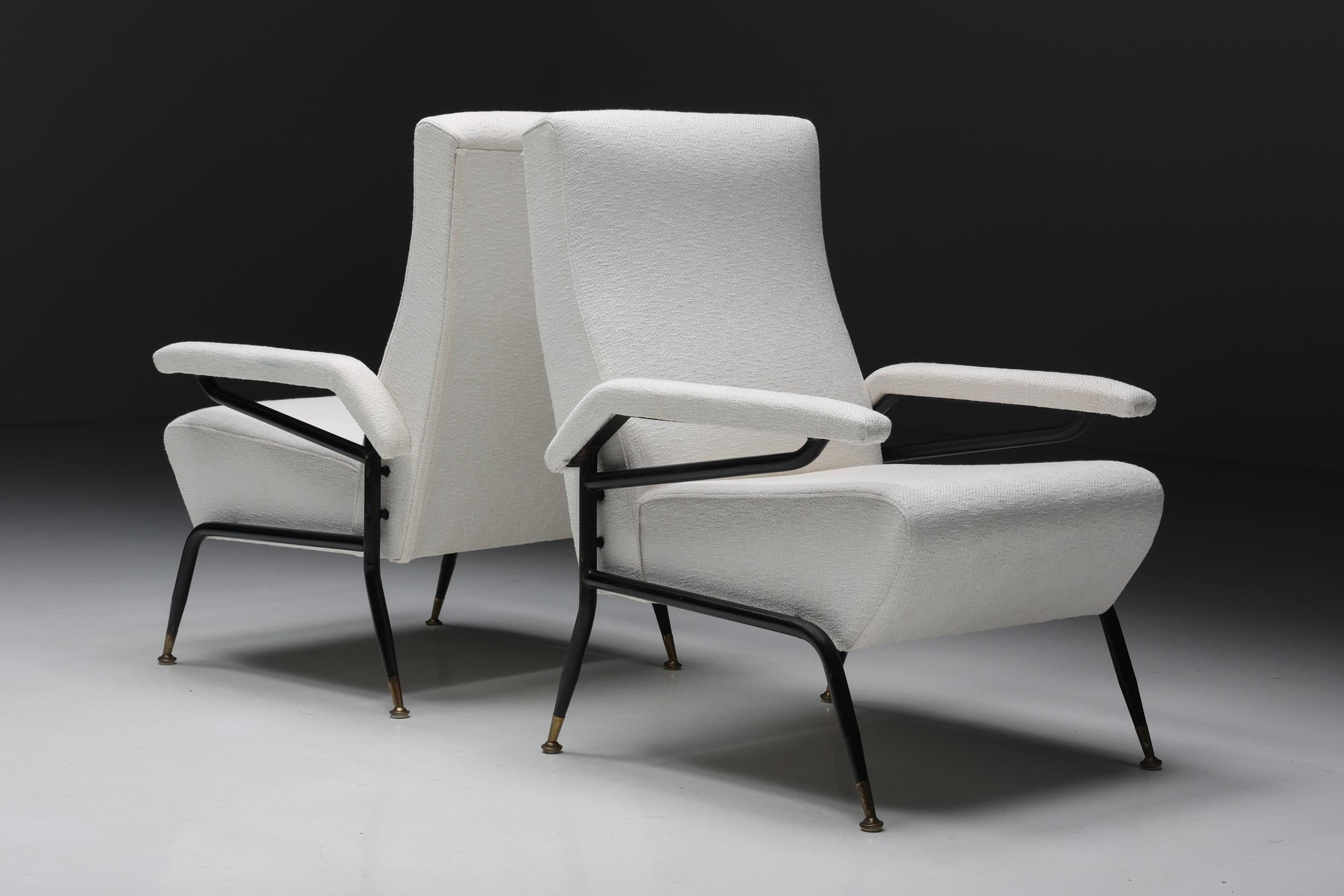 Italian Wim Rietveld Inspired Armchairs in Off-White Upholstery, Italy, 1970s For Sale