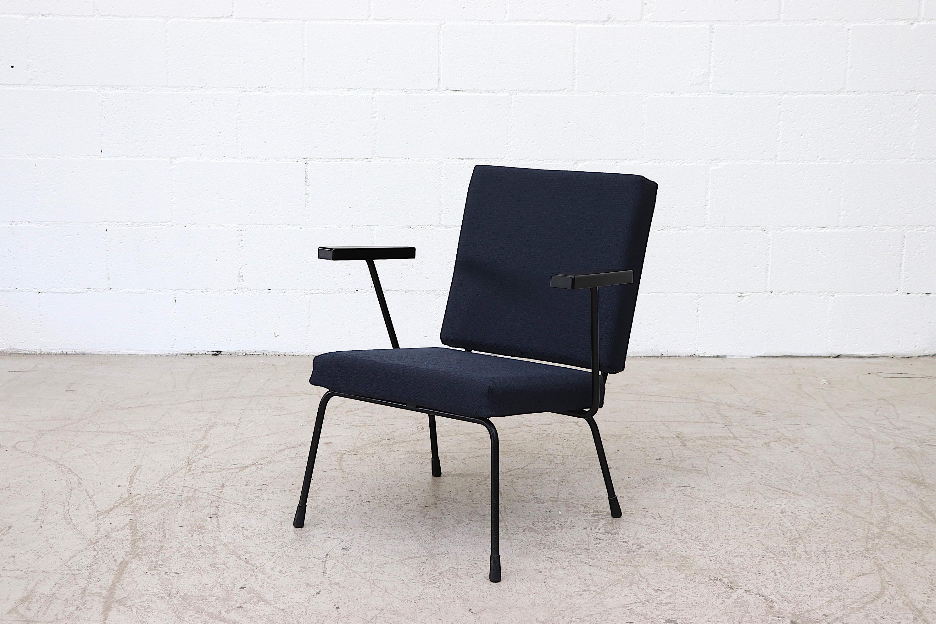 Dutch Pair of Wim Rietveld Model 1401 Lounge Chairs for Gispen