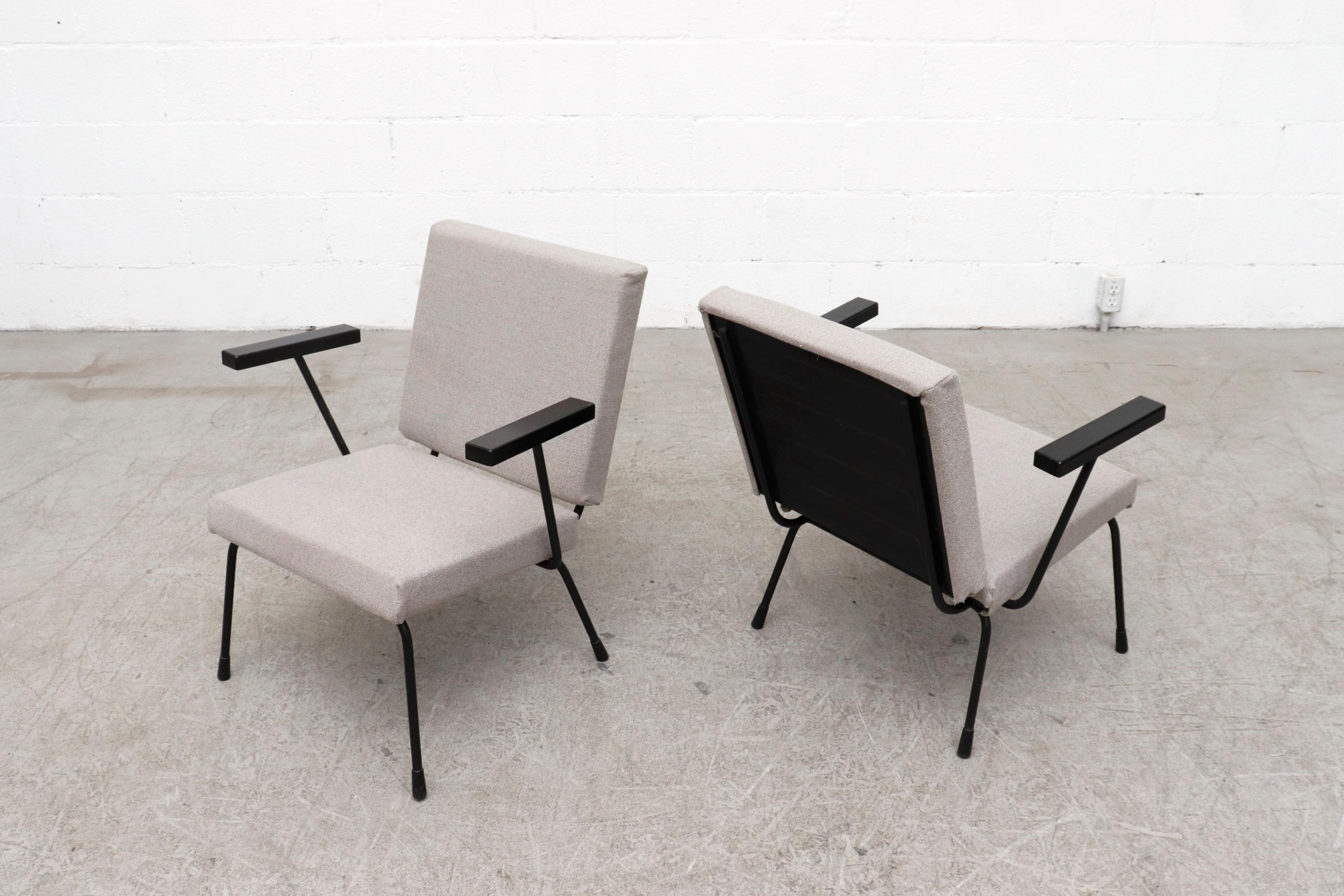 Wim Rietveld No 1401 Lounge Chairs for Gispen In Good Condition In Los Angeles, CA