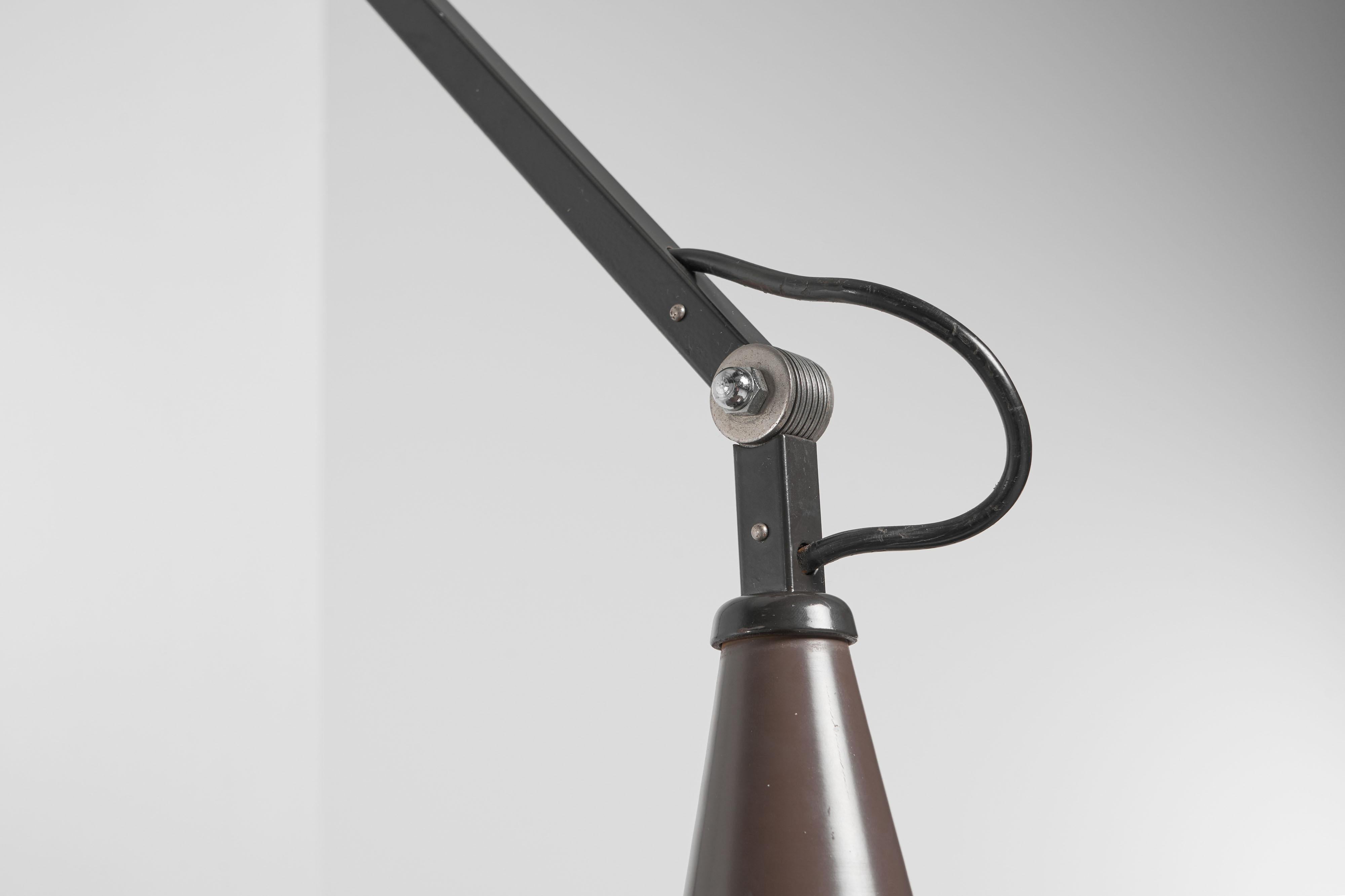 Wim Rietveld panama wall lamp 4050 Gispen 1955 brown For Sale 2