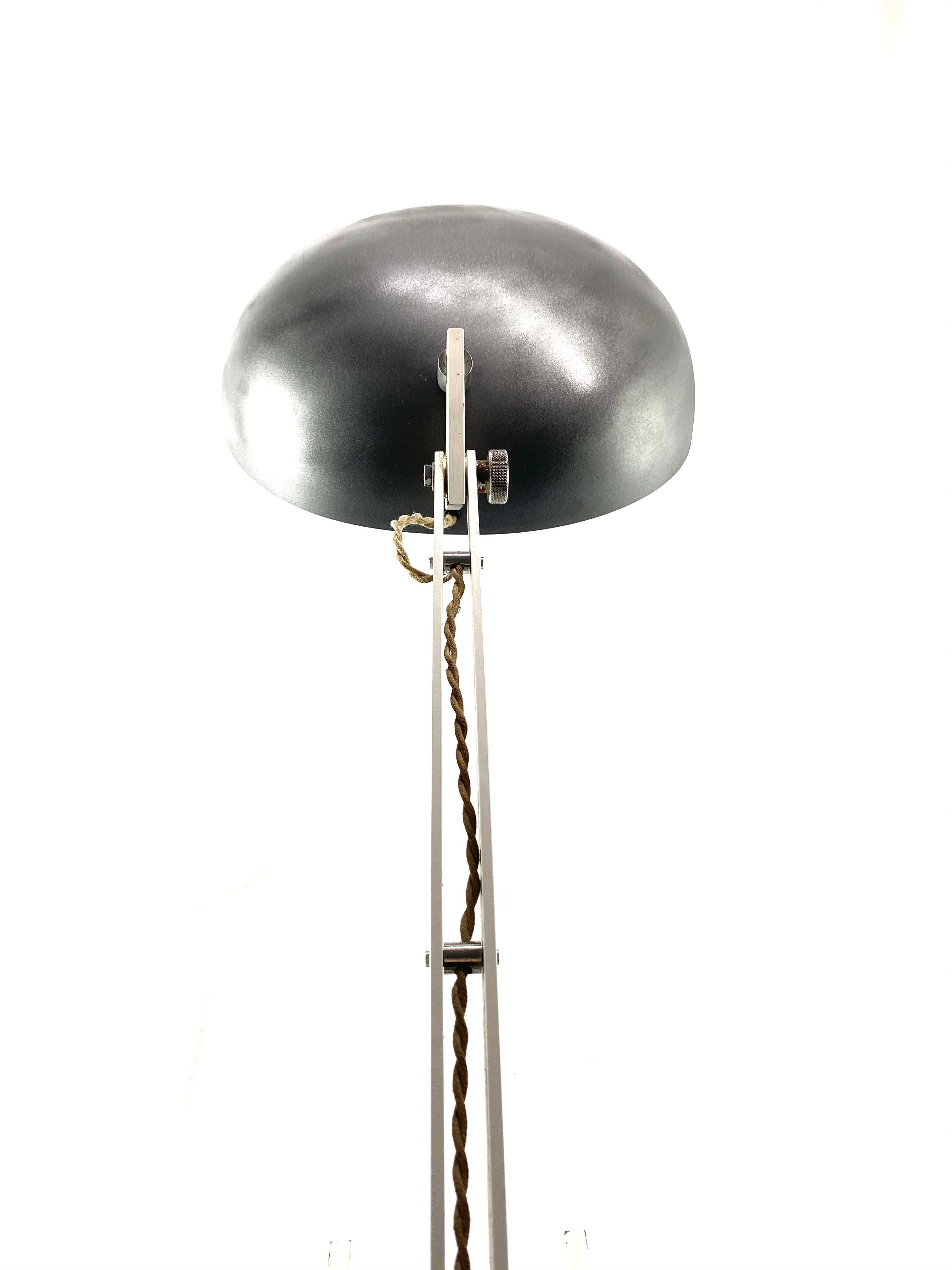 Aluminium Lampe de bureau d'architecture technique Wim Rietveld, Gispen, Pays-Bas, 1960 en vente