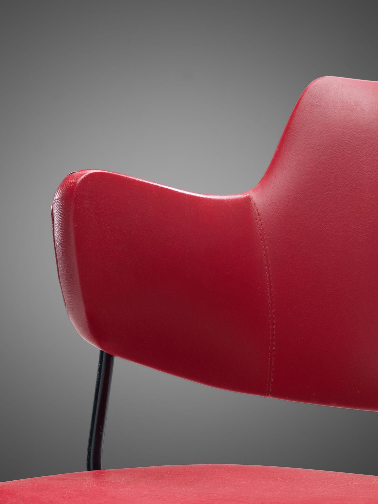 Wim Rietveld & W.H. Gispen '205' Chair in Red for Kembo In Good Condition In Waalwijk, NL