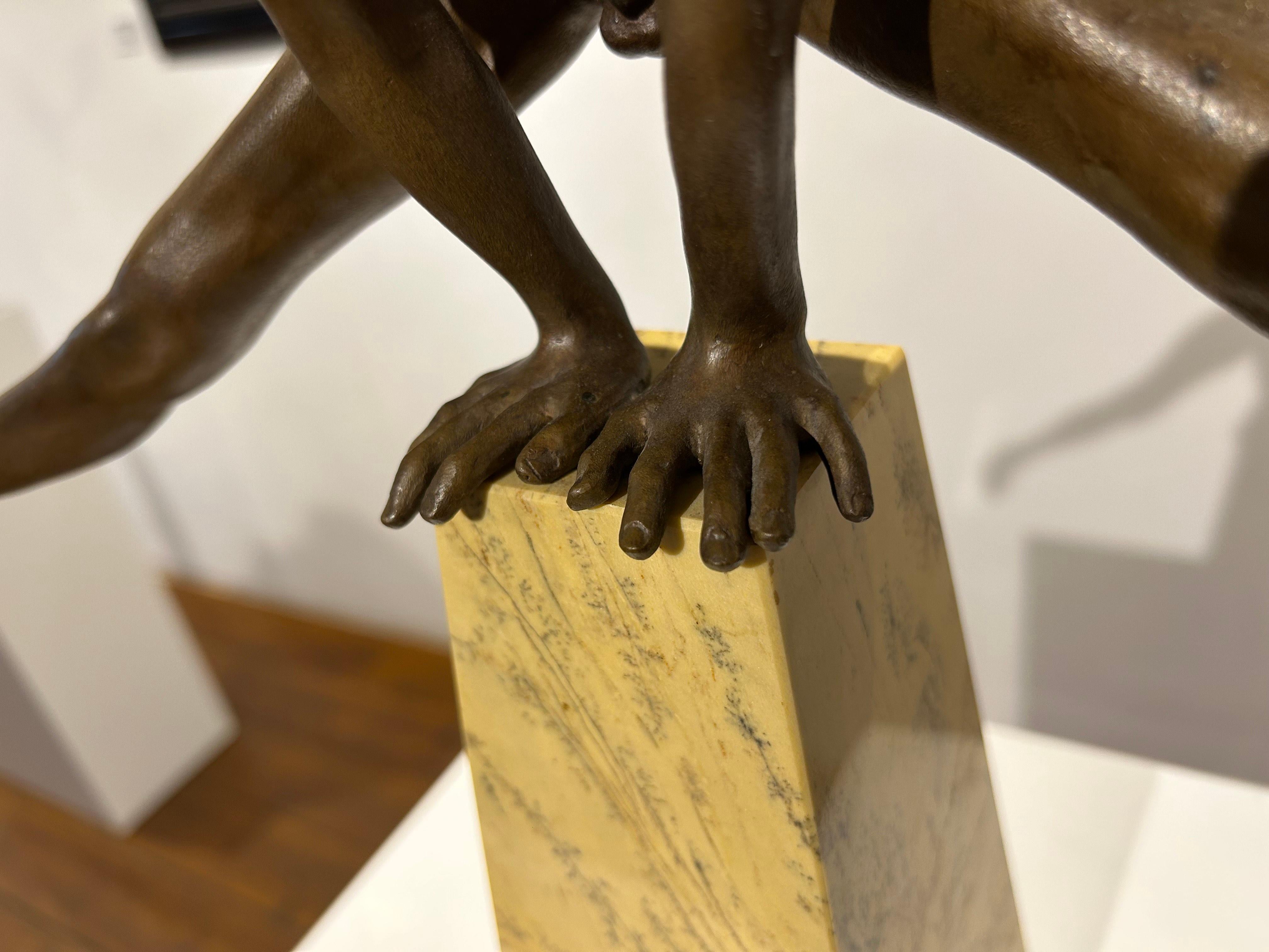 Ausum Bronzo Scultura Contemporanea Pietra Marmo Ragazzo Nudo Figura Maschile - Nude Sculpture Oro di Wim van der Kant