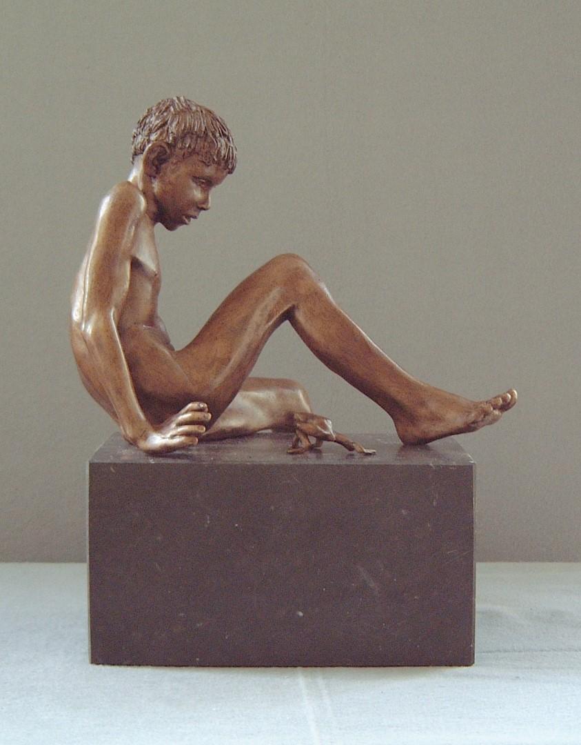 Bufo Contemporary Bronze Sculpture Nude Boy Marble Stone Male Figure  - Gold Figurative Sculpture by Wim van der Kant
