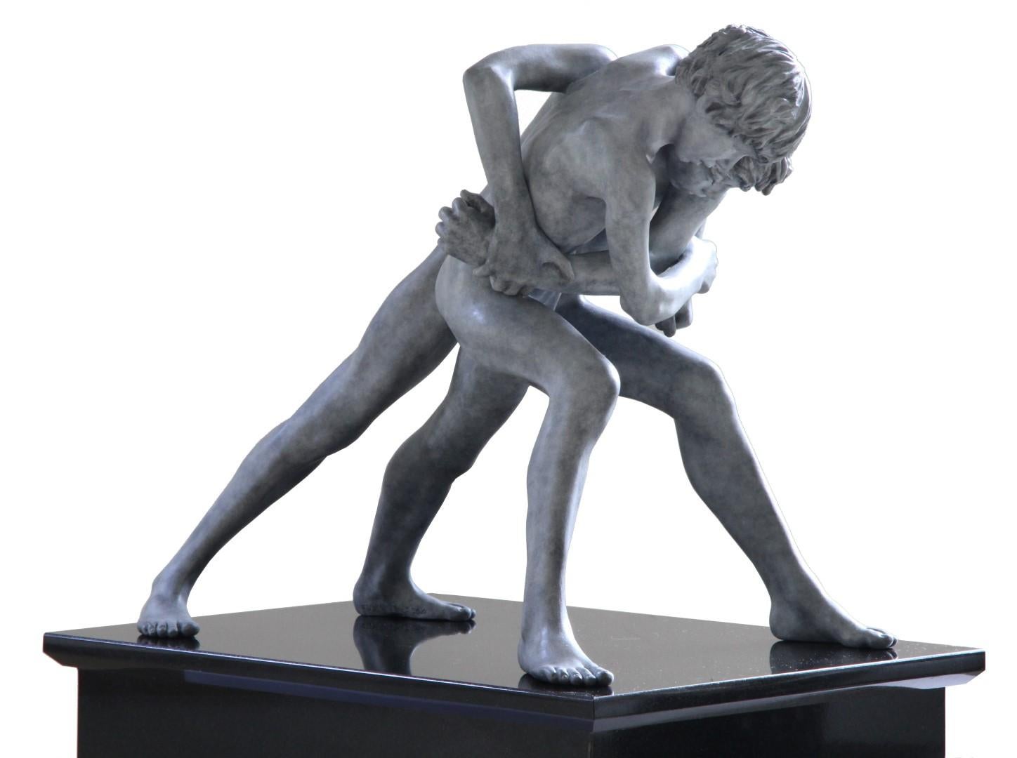 Luctatio Escultura de Bronce Niño Desnudo Figura Masculina Mármol Piedra en venta 1