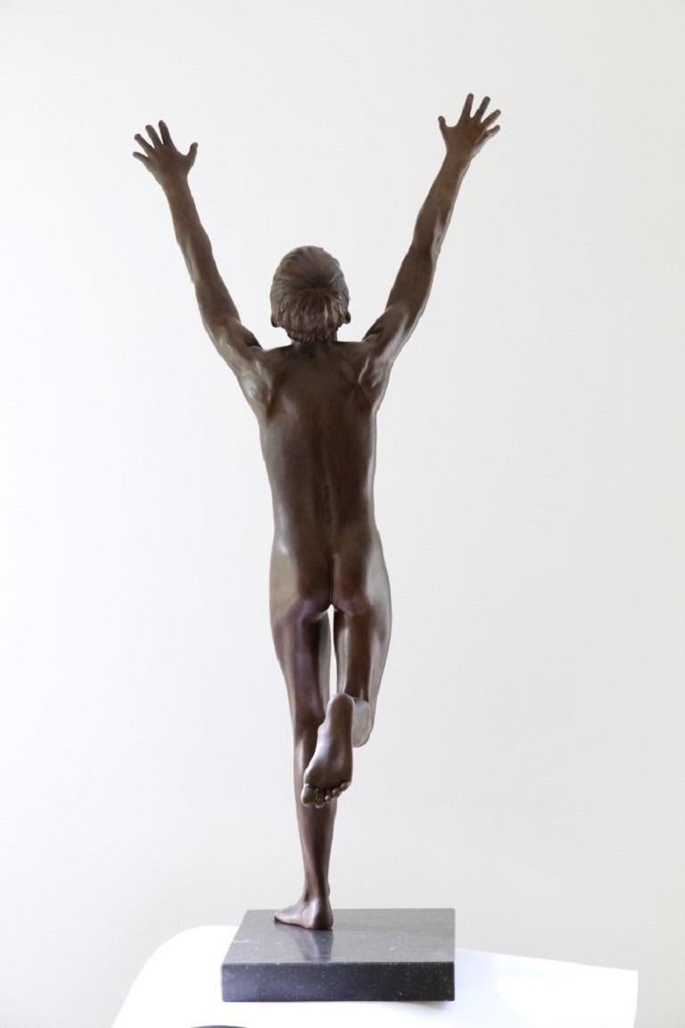 Per Se Bronze Contemporary Sculpture Nude Boy Male Figure Marble Stone im Angebot 1