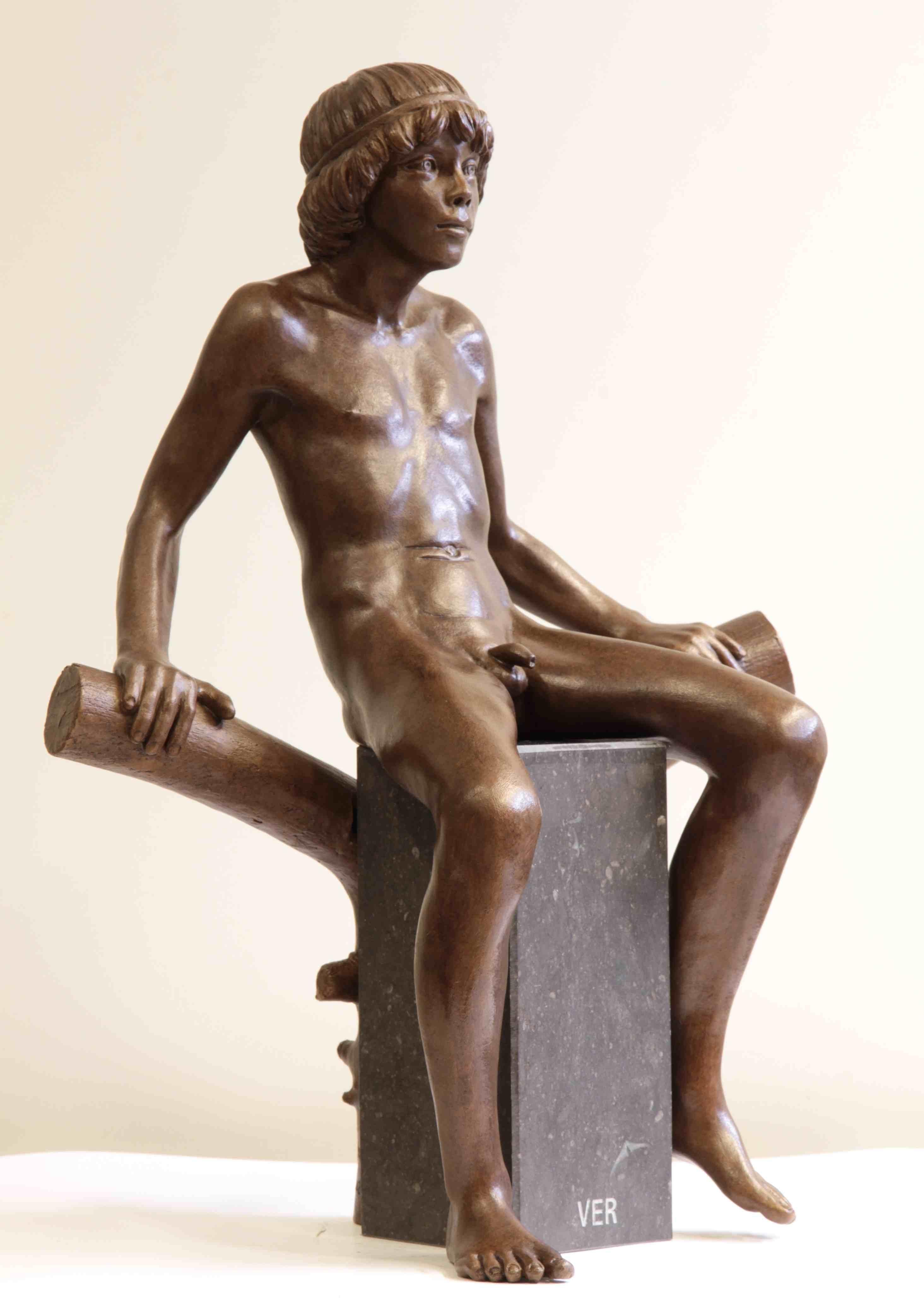 Nude Sculpture de Wim van der Kant - Ver Escultura de Bronce Figura Masculina Desnuda Niño