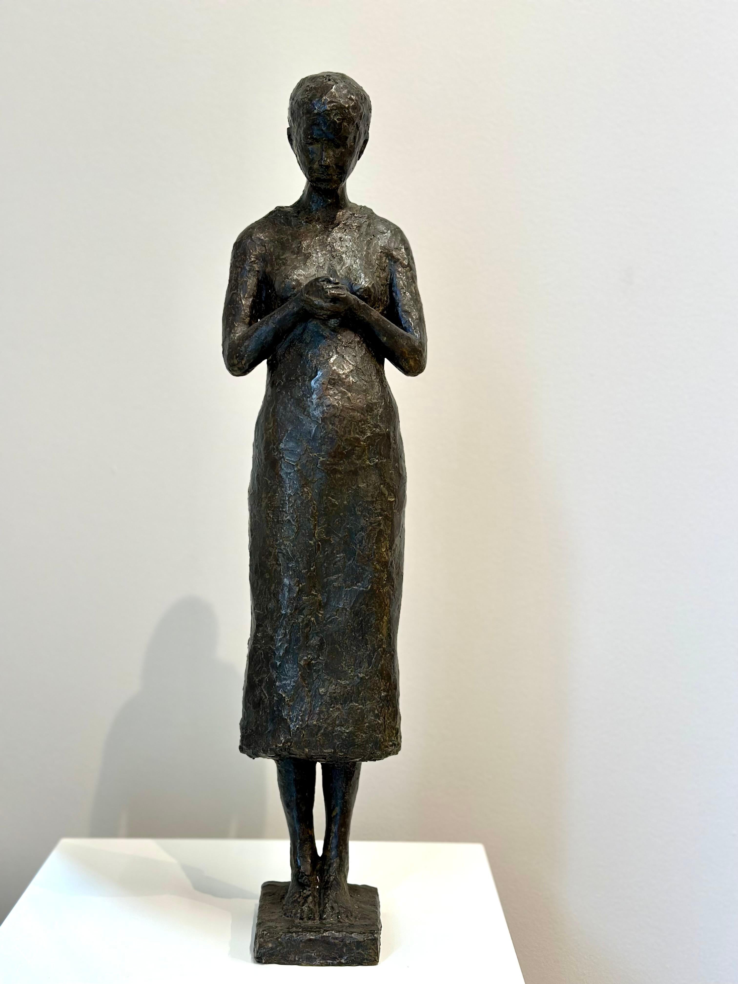 Daniëlle
50 x 13 x 10 cm
Bronze

The theme van der Kraan likes most is to show the growing of young girls. Living in their own world. Like this girl watching something she likes. The narrative sculptures show 'the woman' and 'the girl' withdrawn