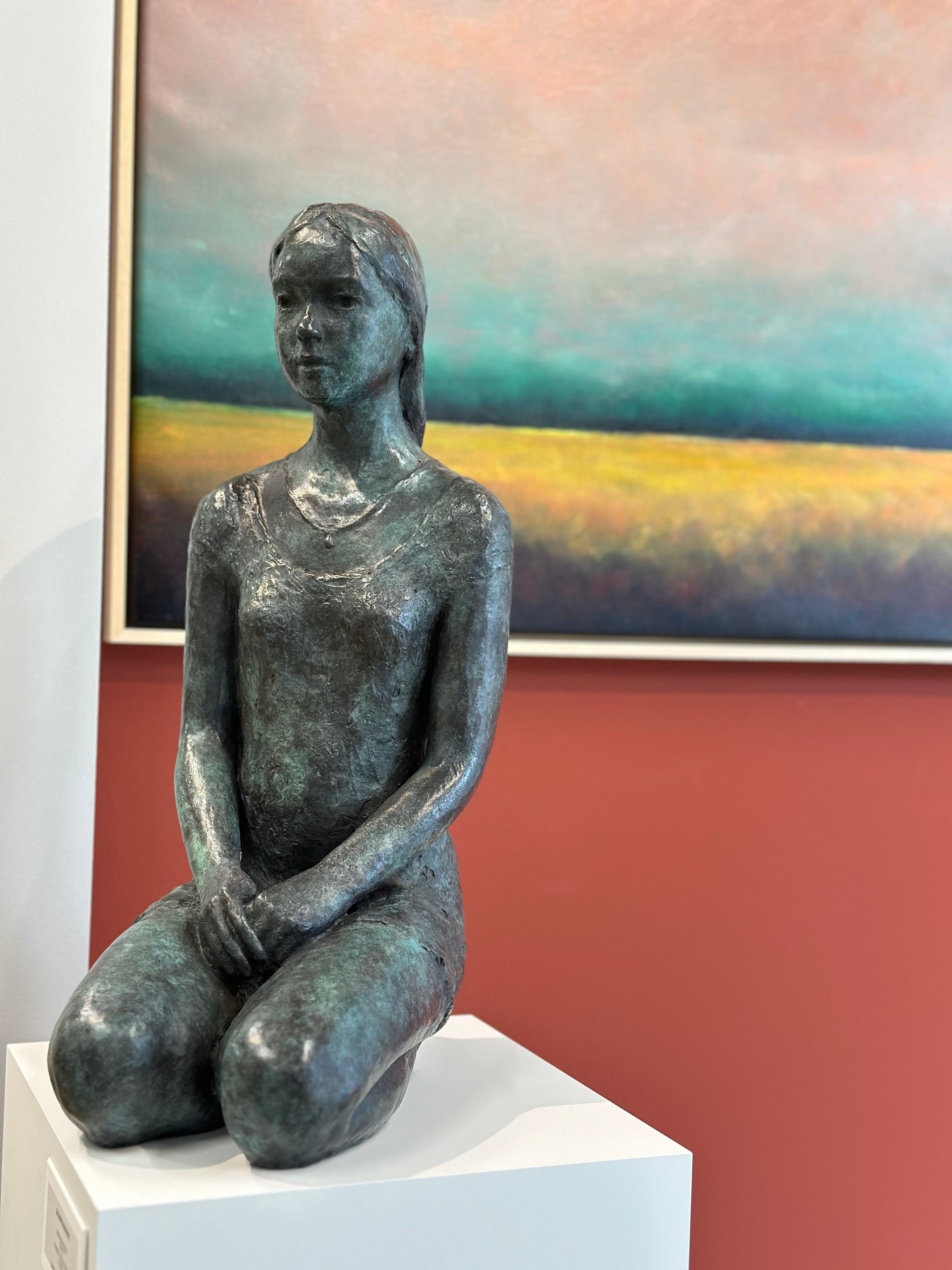 Lotte- 21st Century Bronze Sculpture of a sitting Young Girl - Gold Figurative Sculpture by Wim van der Kraan