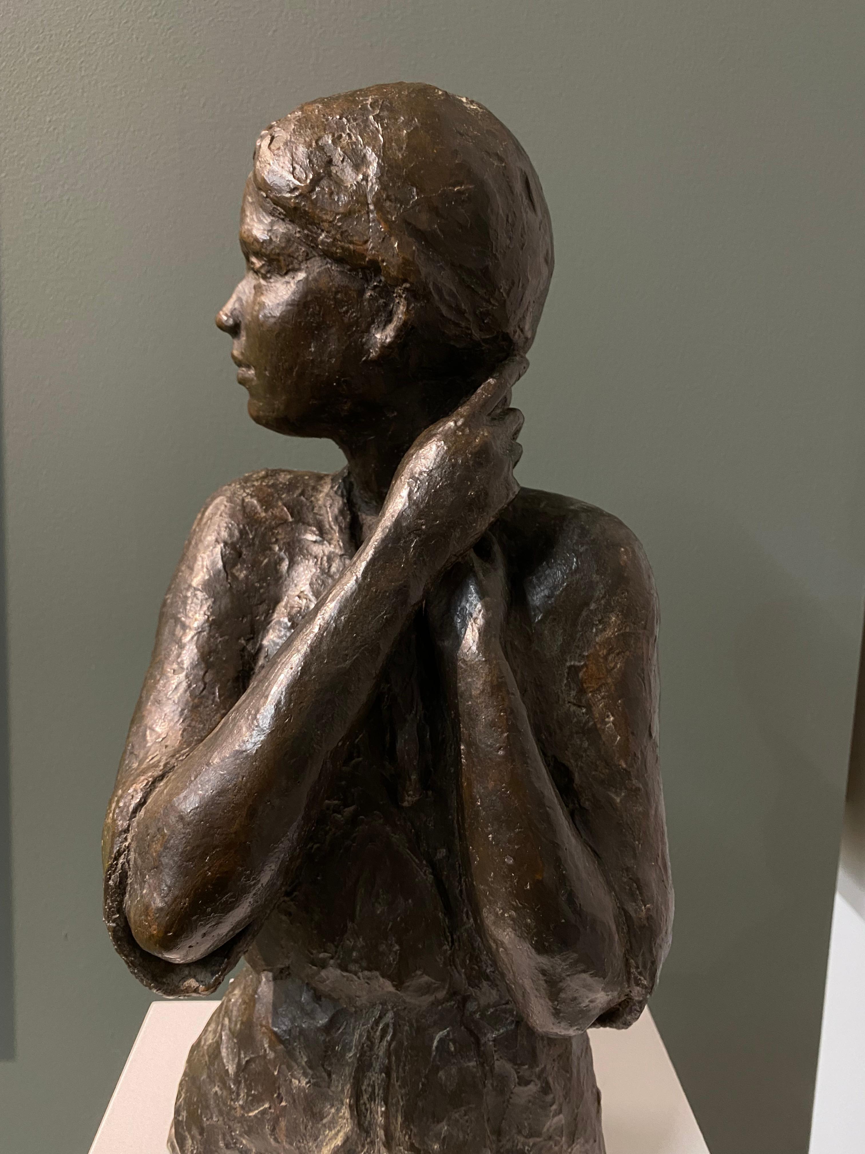 Maartje - 21st Century Bronze Sculpture of a Young Girl - Gold Figurative Sculpture by Wim van der Kraan