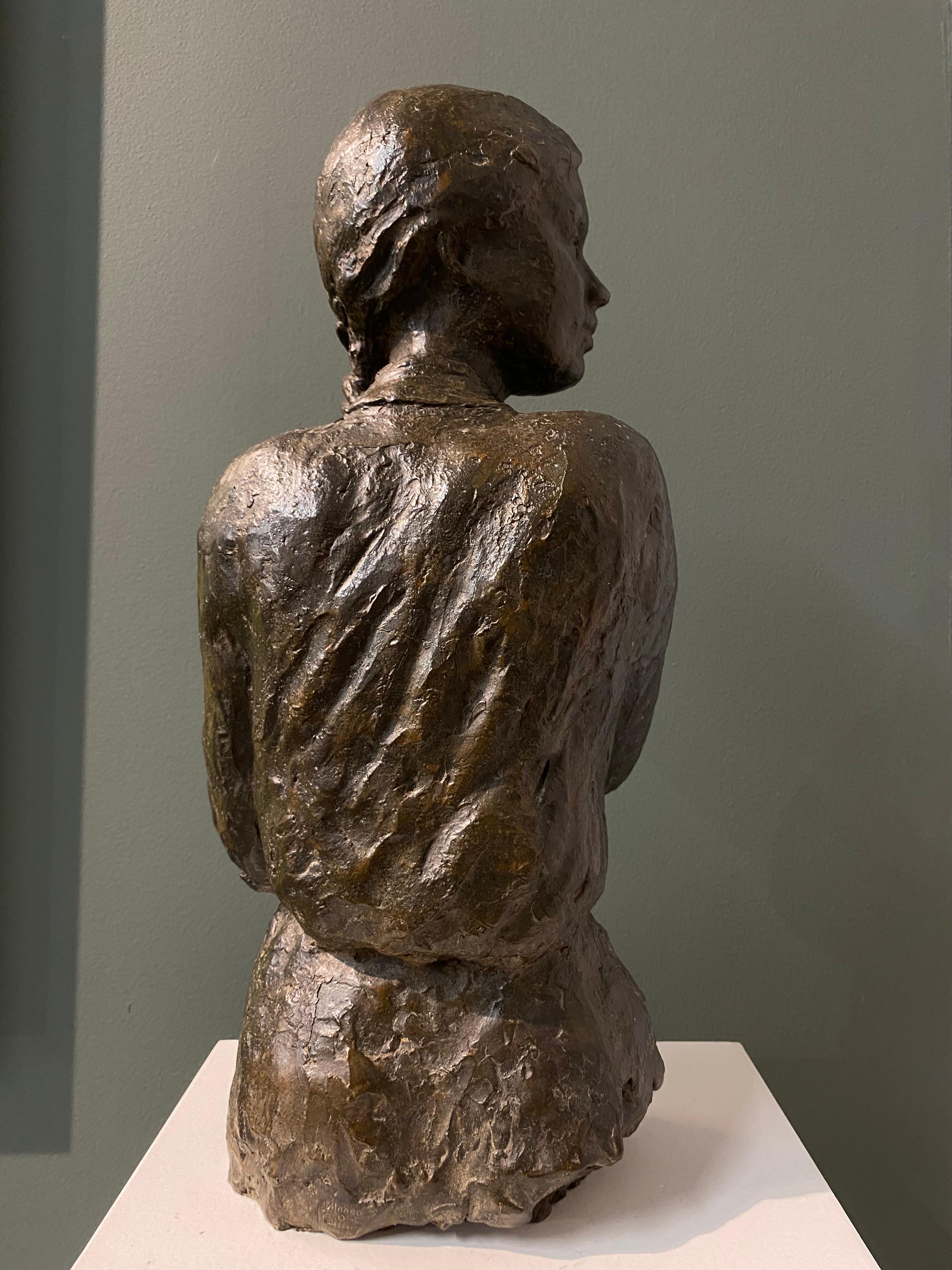 Maartje - 21st Century Bronze Sculpture of a Young Girl For Sale 5