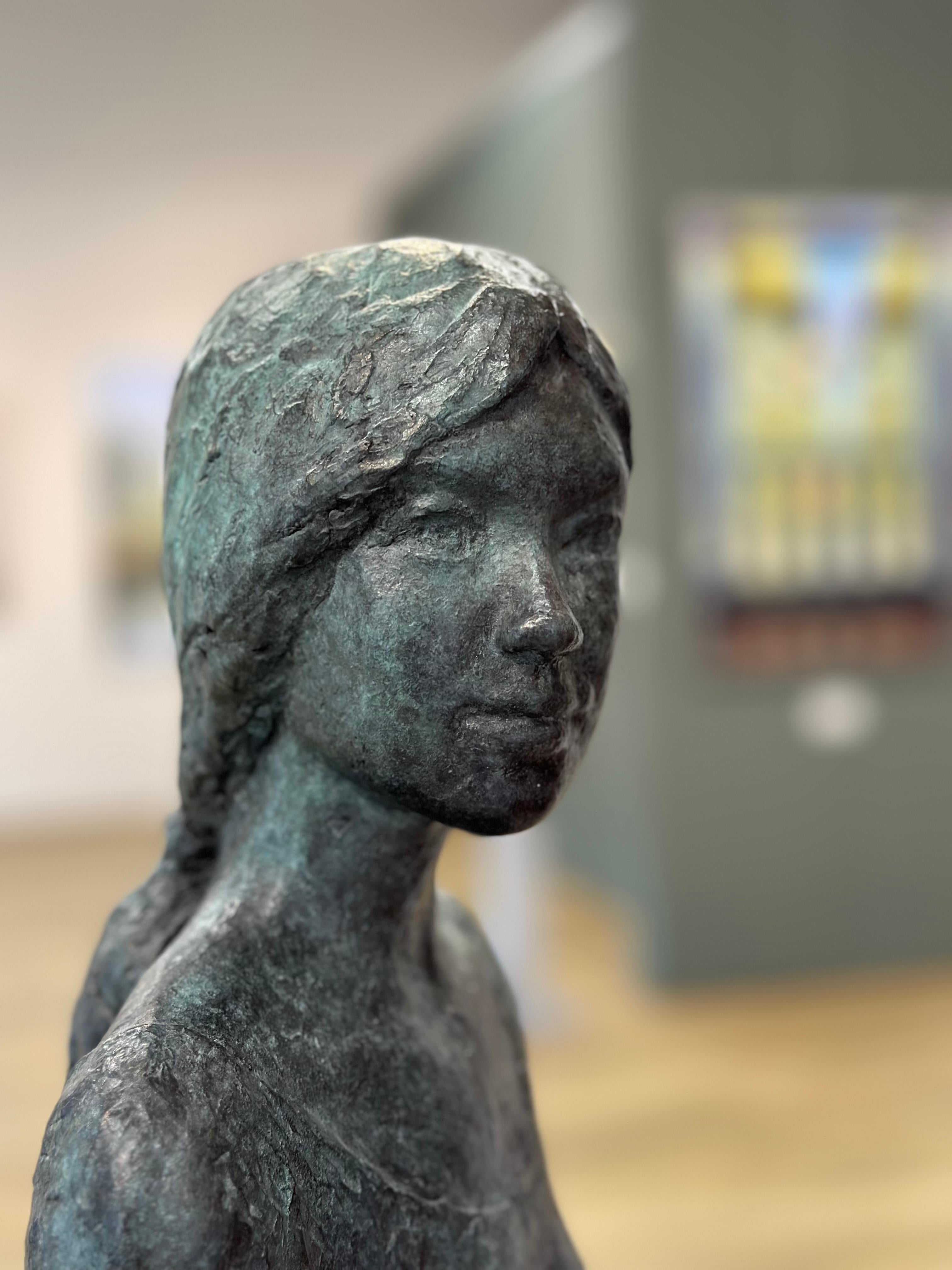 Sandra- 21st Century Bronze Sculpture of a sitting Young Girl For Sale 6