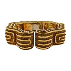 Winc Gold Swirl Motif Bracelet
