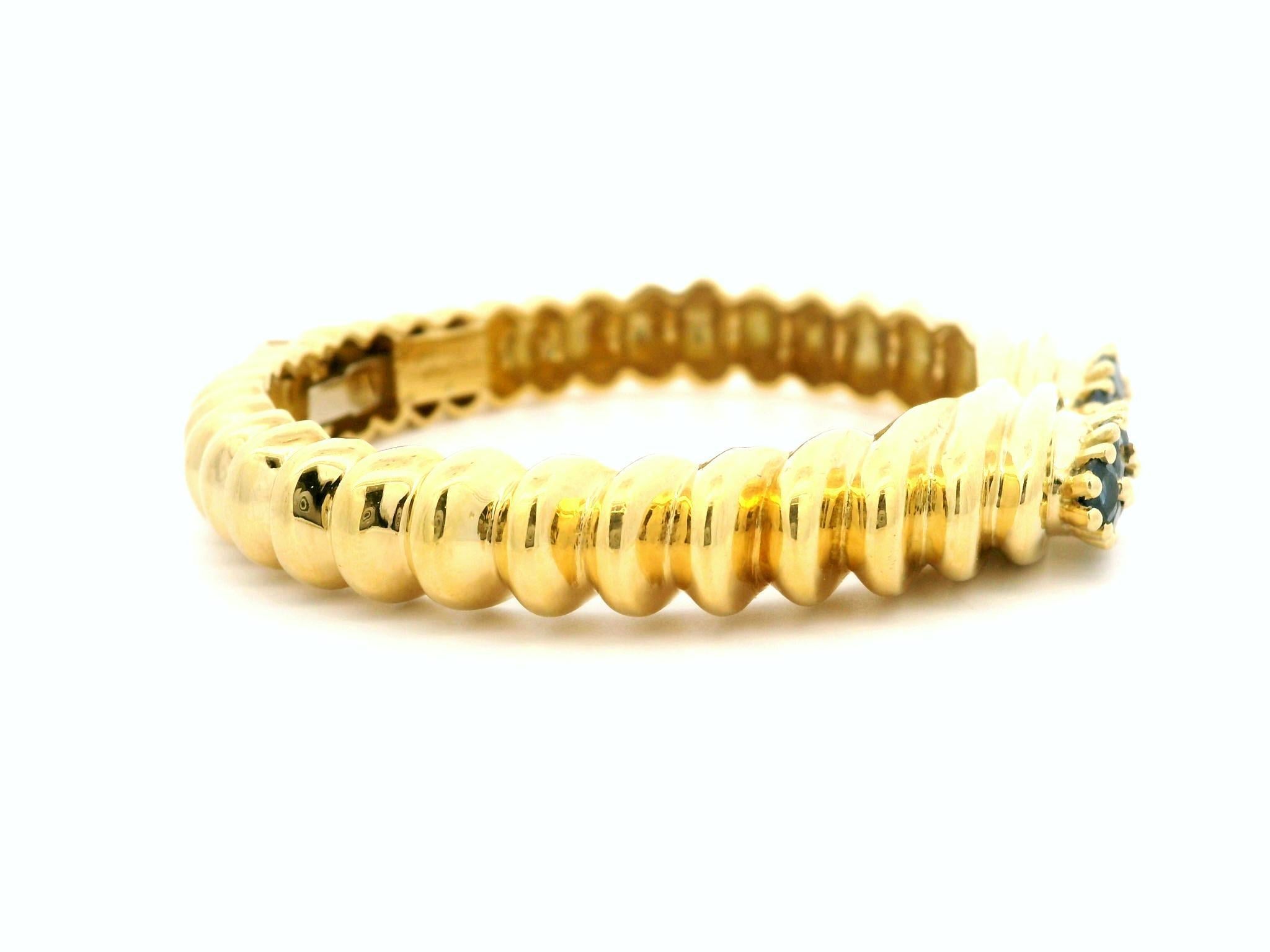 Round Cut Winc Robert Wander 18k Yellow Gold Sapphire Pyramid Hinged Cuff Bracelet