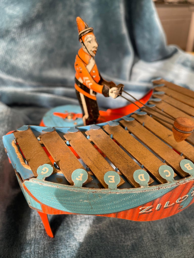Wind Up Musical Toy 'Zilotone', Clown Playing Xylophone, Wolverine Co