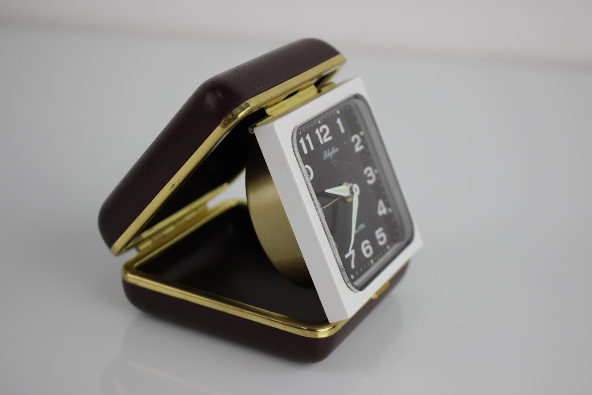 Mid-20th Century Winding Alarm Clock RHYTM, Czechoslovakia, 1960s For Sale