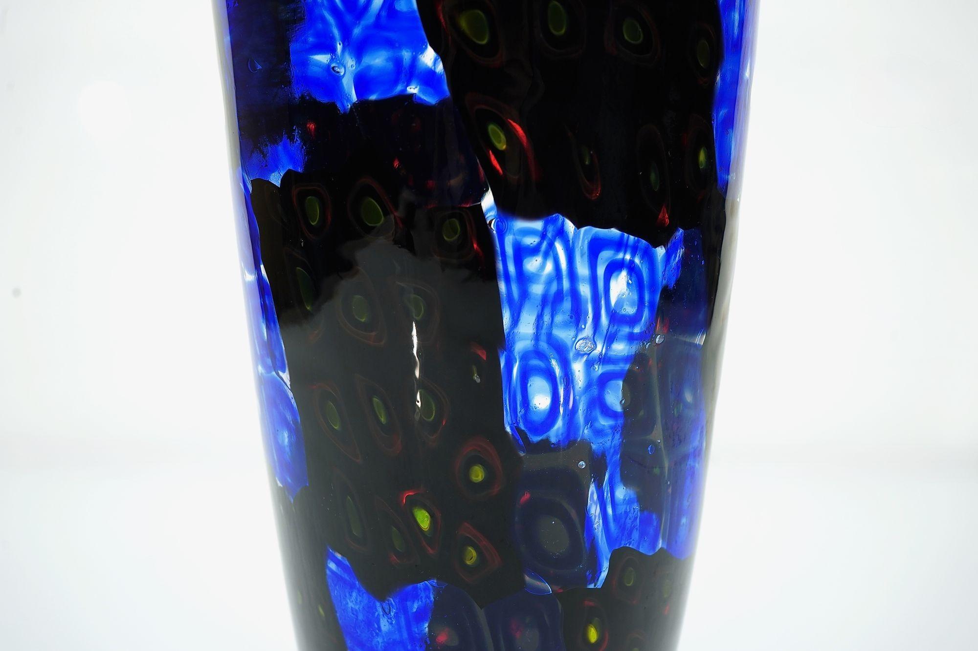 Mid-Century moderno Vaso Window Murano in nero e blu in vendita