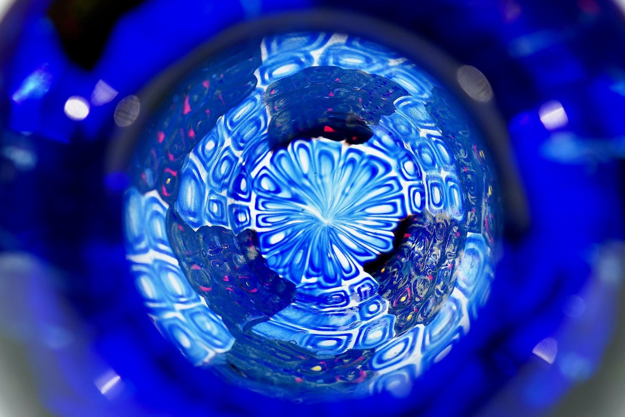 Vaso Window Murano in nero e blu In condizioni ottime in vendita a Tavarnelle val di Pesa, Florence