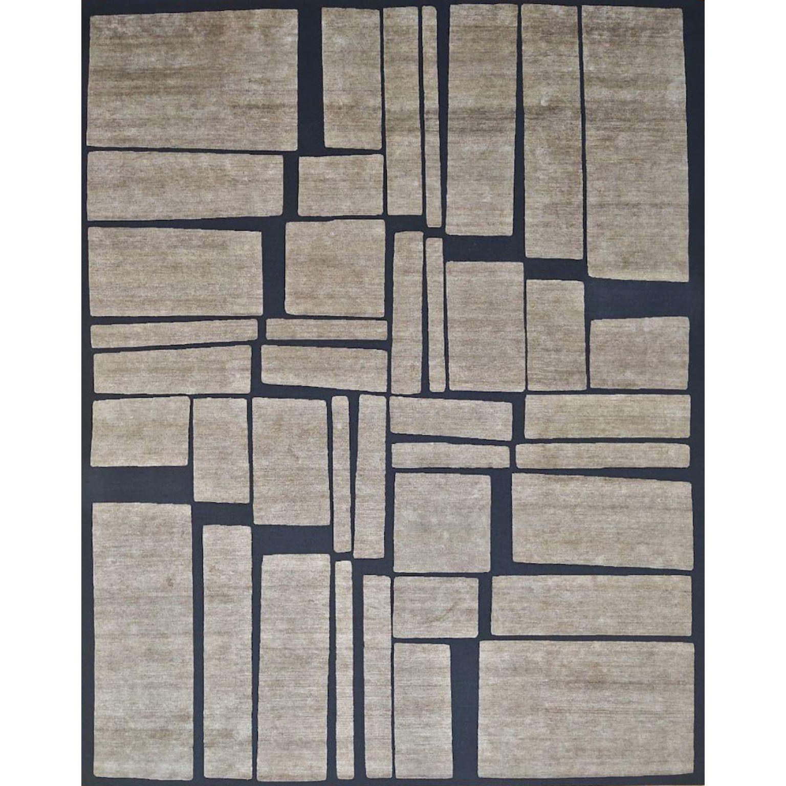 Windowpane large rug by Art & Loom
Dimensions: D304.8 x H426.7 cm
Materials: Allo & New Zealand wool
Quality (Knots per Inch): 100
Also available in different dimensions.

Samantha Gallacher has always had a keen eye for aesthetics, drawing