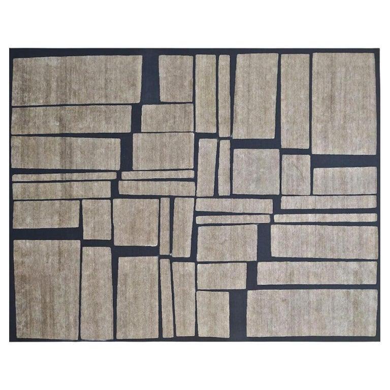 Windowpane Medium Rug by Art & Loom
Dimensions: D274.3 x H365.8 cm
Materials: Allo & New Zealand wool
Quality (Knots per Inch): 100
Also available in different dimensions.

Samantha Gallacher has always had a keen eye for aesthetics, drawing