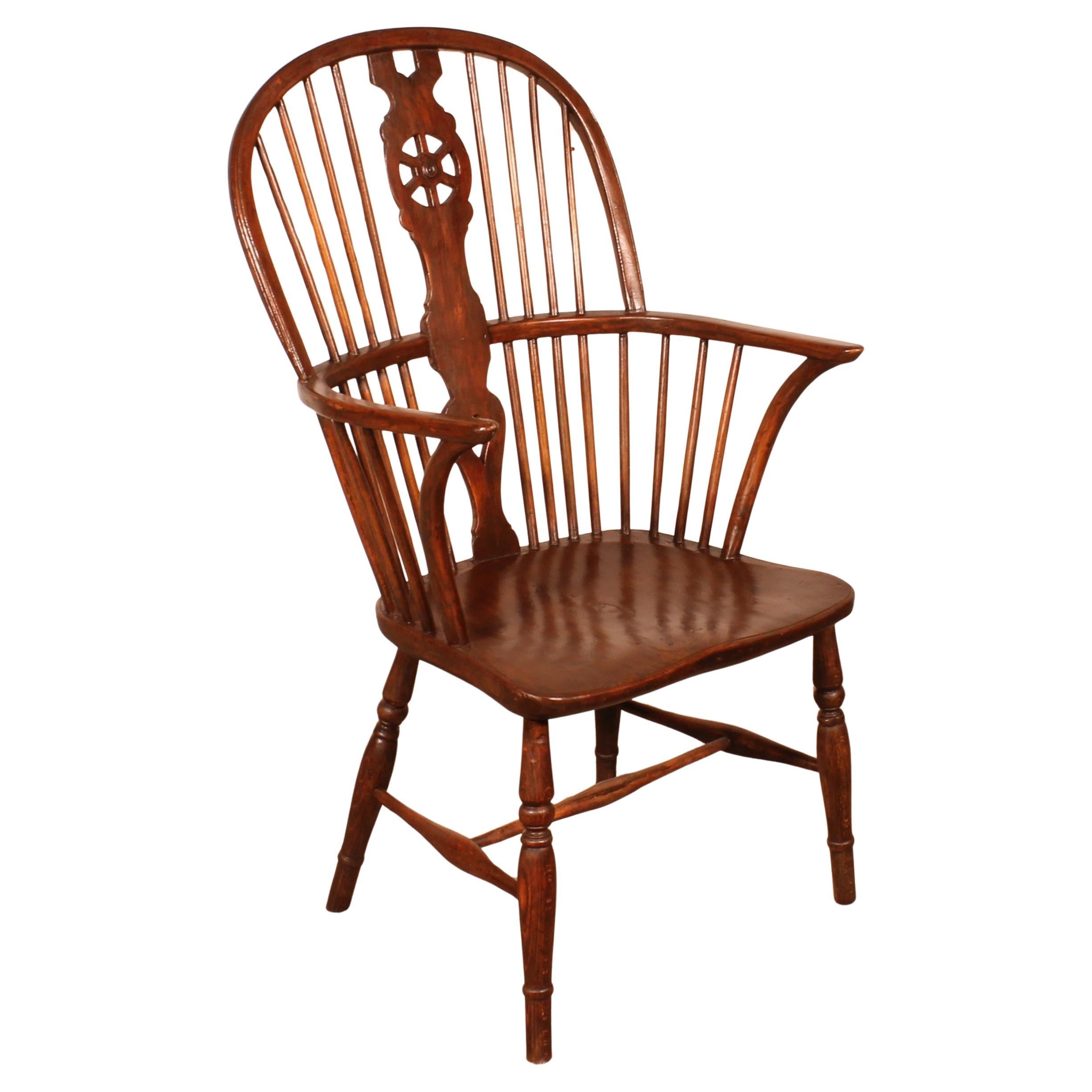 Fauteuil Windsor en bois d
if et de frêne - 18e siècle