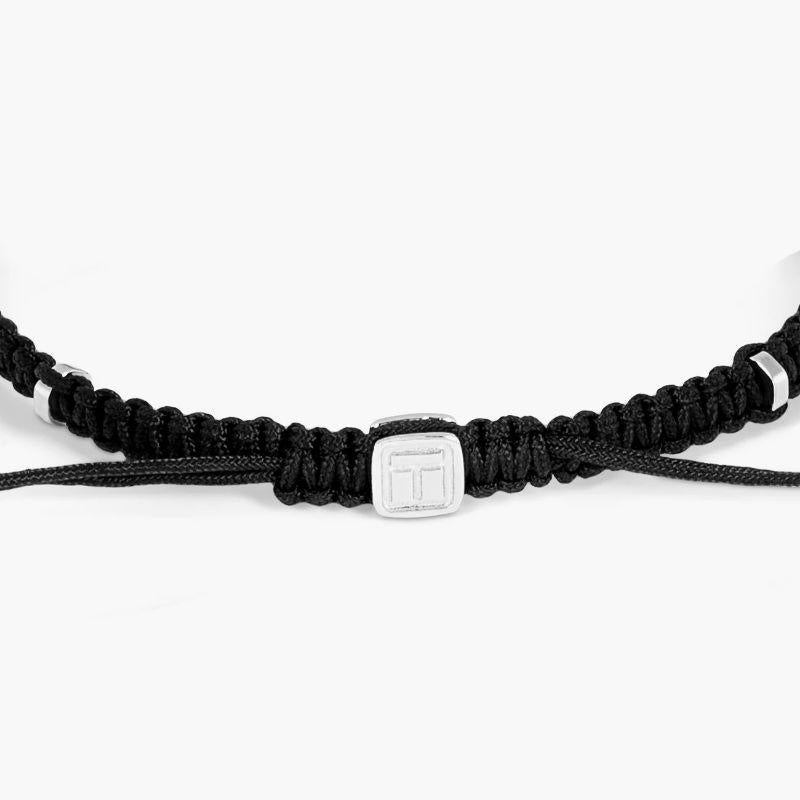 Bracciale Windsor con 139 smeraldi in macramè e argento, taglia S In condizioni Nuovo in vendita a Fulham business exchange, London