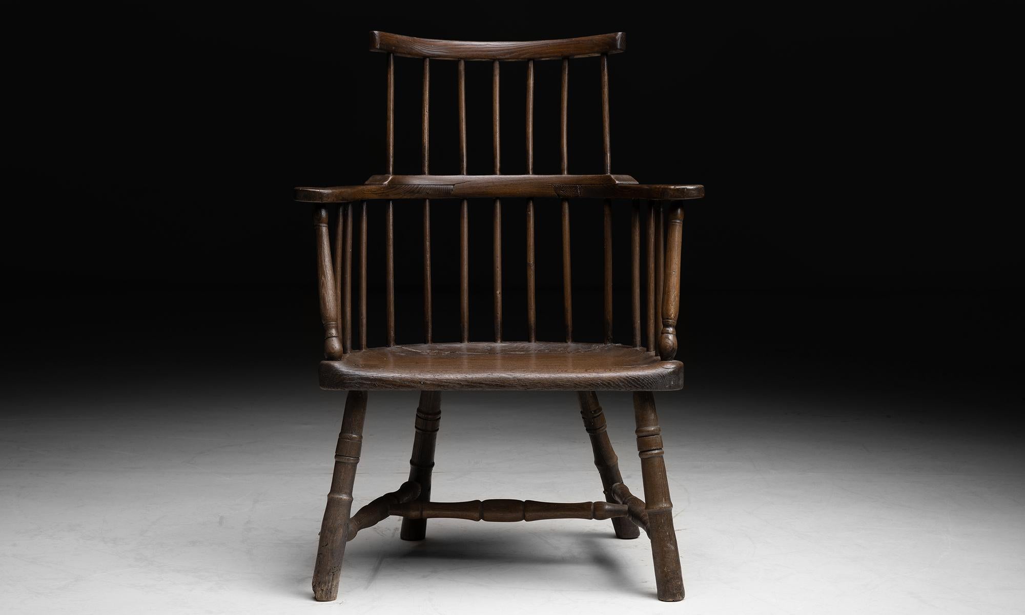 Windsor Chair, England, circa 1830

Measures 27.75”w x 18.5”d x 37”h x 15.5”seat.