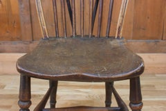 Windsor Chair in Solid Wood, England, 19th Century