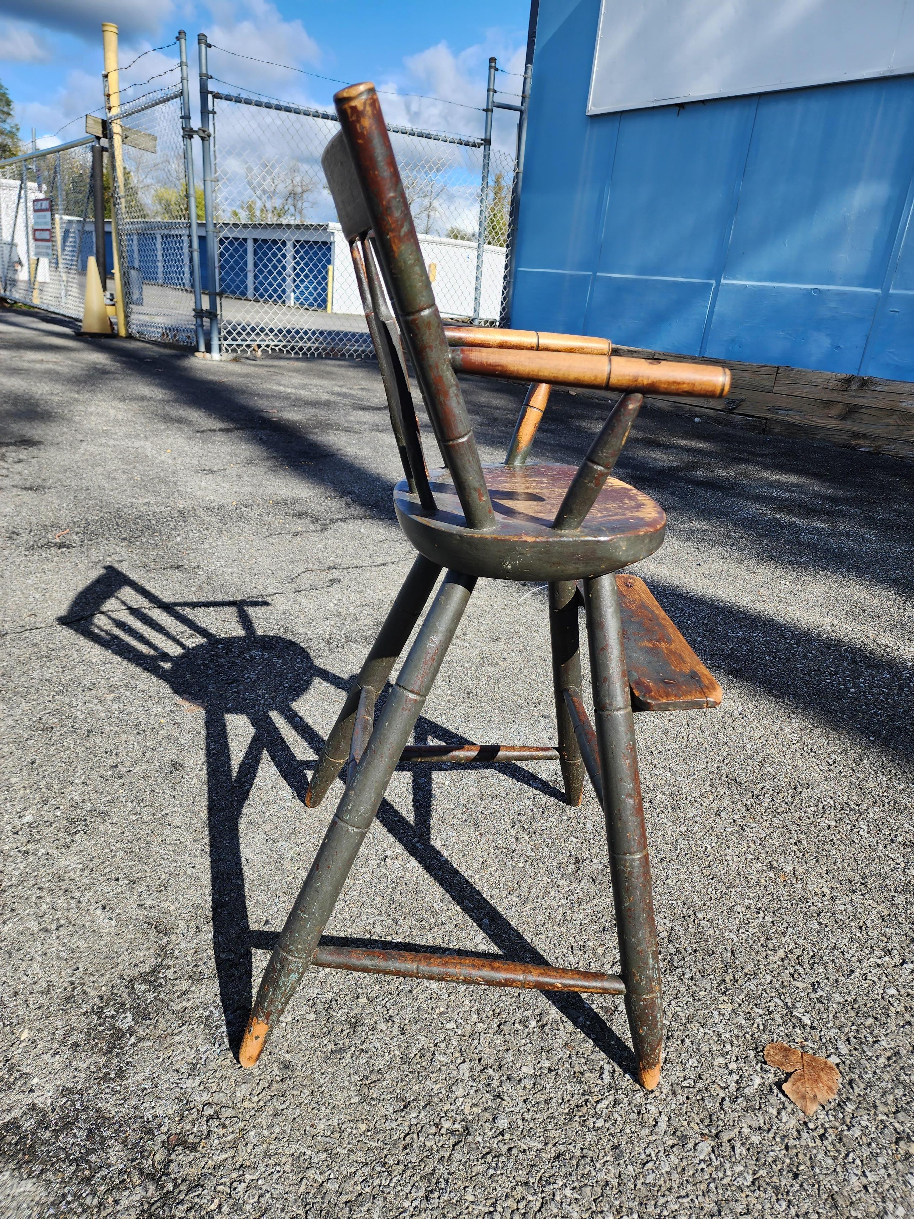 Windsor Highchair In Original Paint Circa 1820 For Sale 2