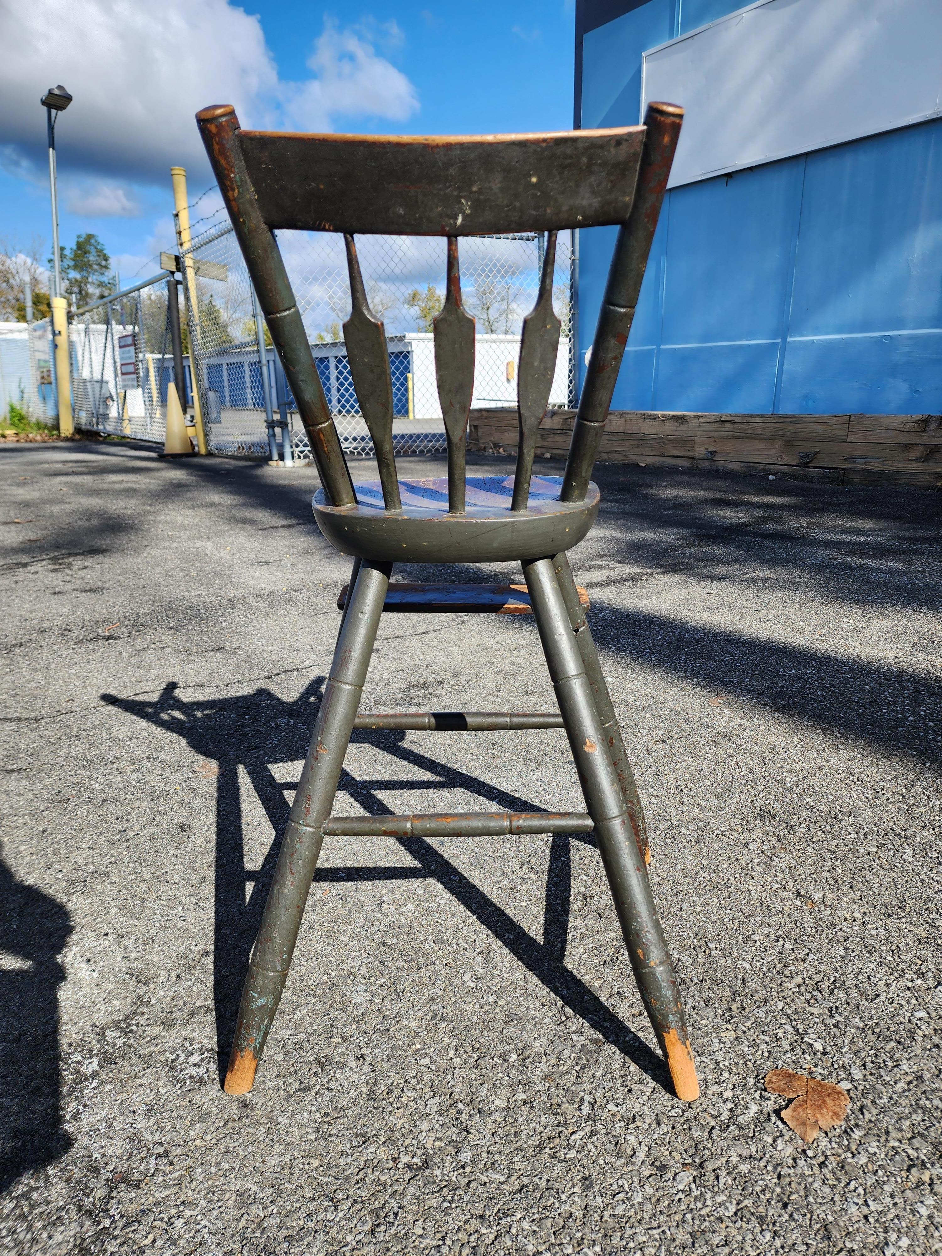 American Windsor Highchair In Original Paint Circa 1820 For Sale