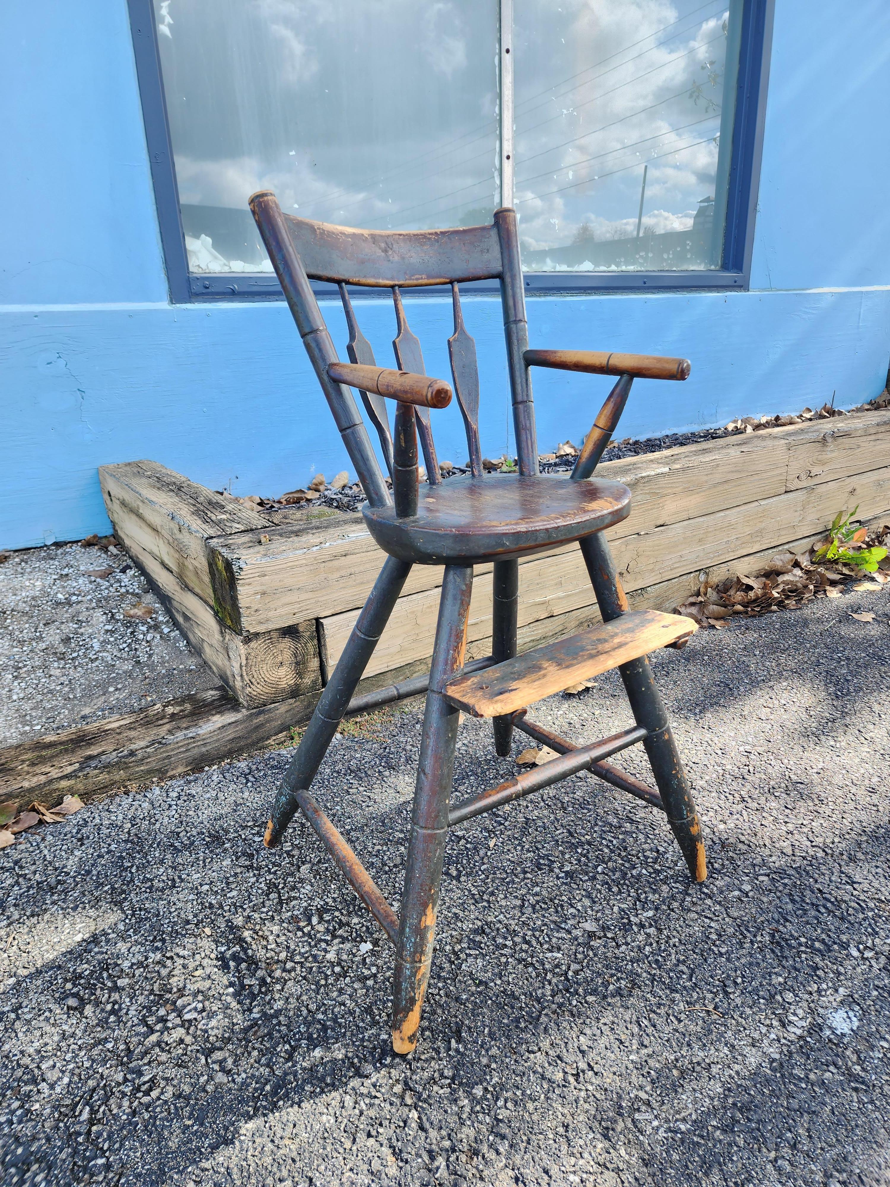 Windsor Highchair In Original Paint Circa 1820 For Sale 1