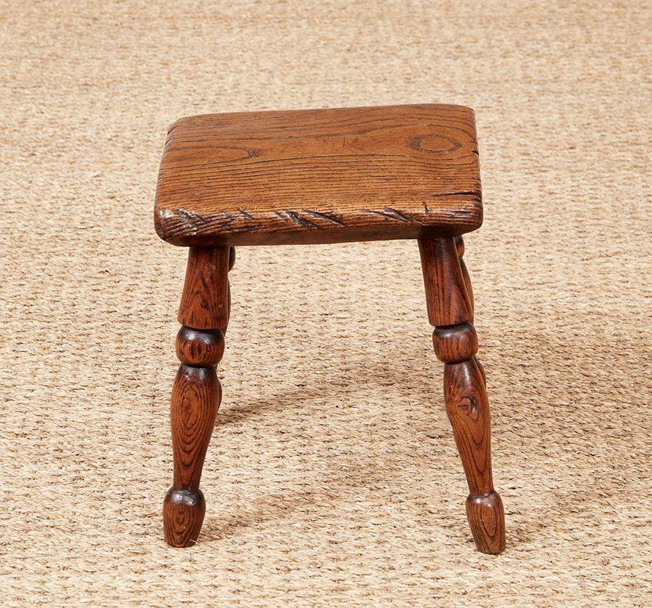 Tabouret de traite Windsor en vente 2