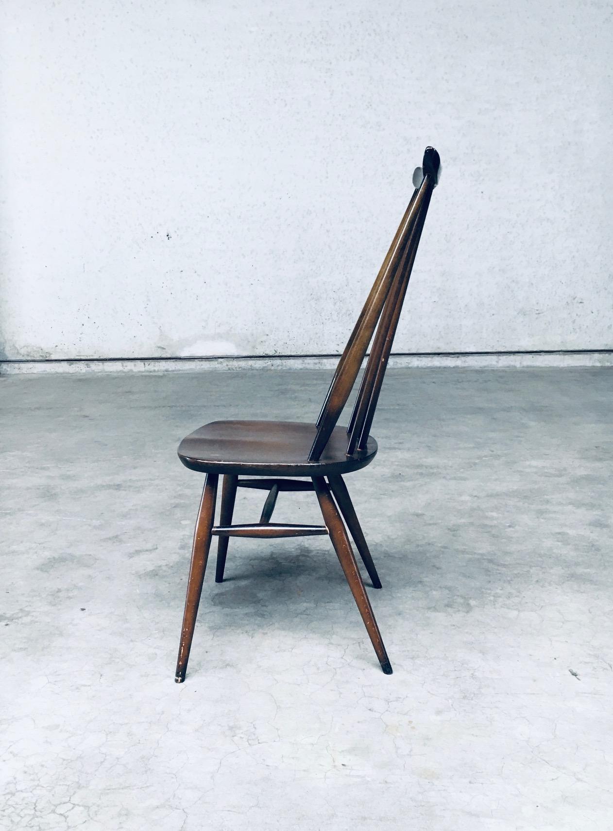 Ensemble de chaises de salle à manger Windsor « Moore » par Ercol, Angleterre, années 1970 3