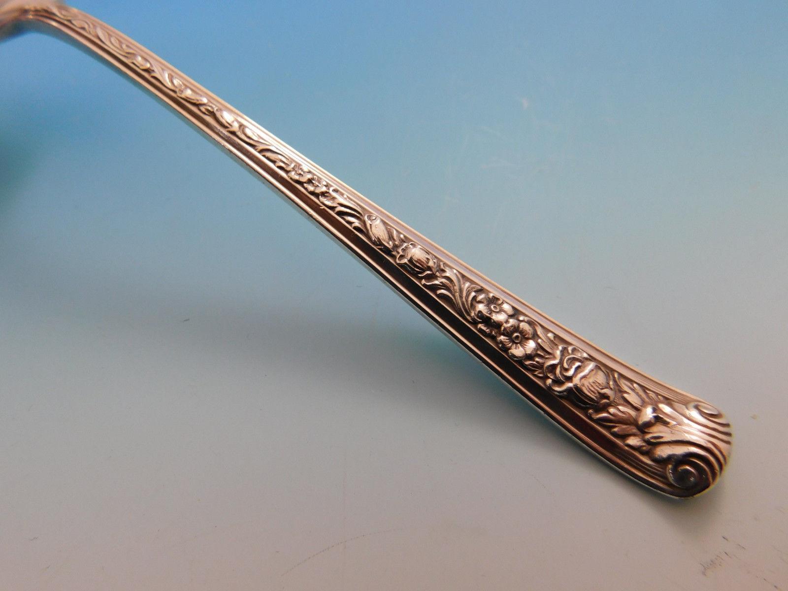 20ième siècle Service de couverts en argent sterling pour six, service 33 pièces Windsor Rose par Watson en vente