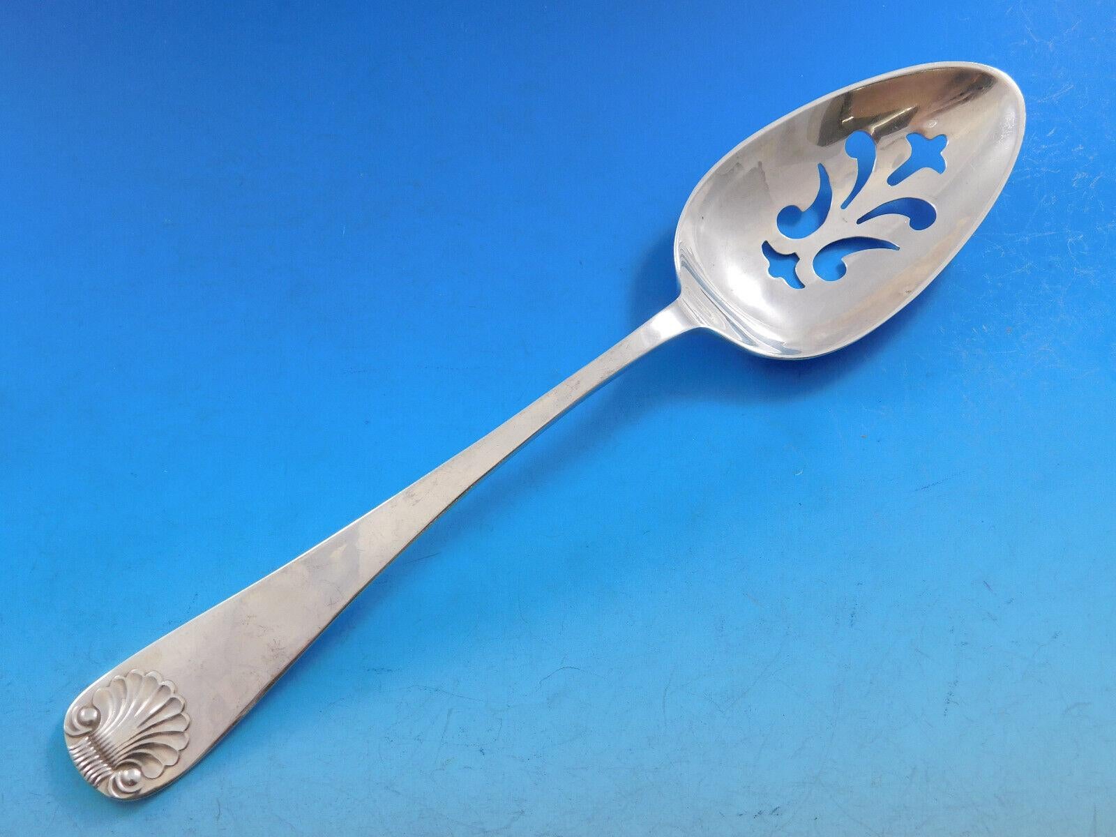 Windsor Shell by Old Newbury Crafters Set di posate in argento sterling 52 pezzi per la cena in vendita 2