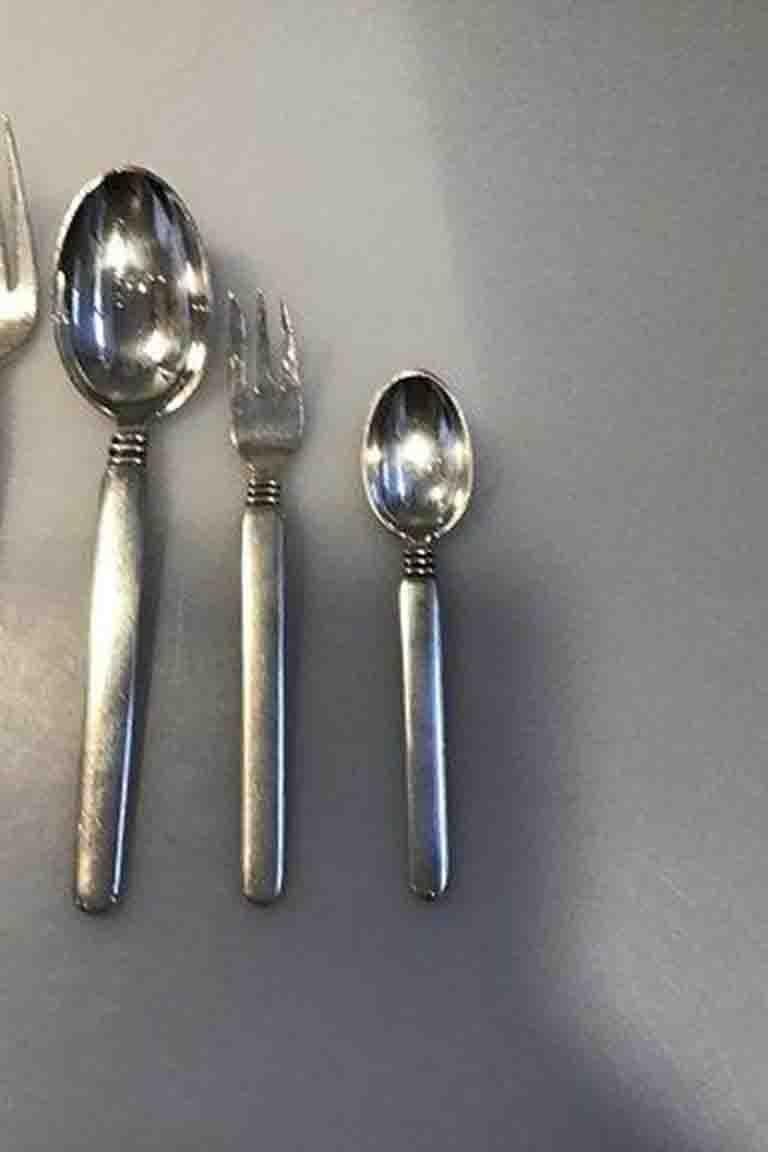 Windsor Silver Flatware Set from Horsens Silver for 6 Person 30 Pc In Good Condition For Sale In Copenhagen, DK