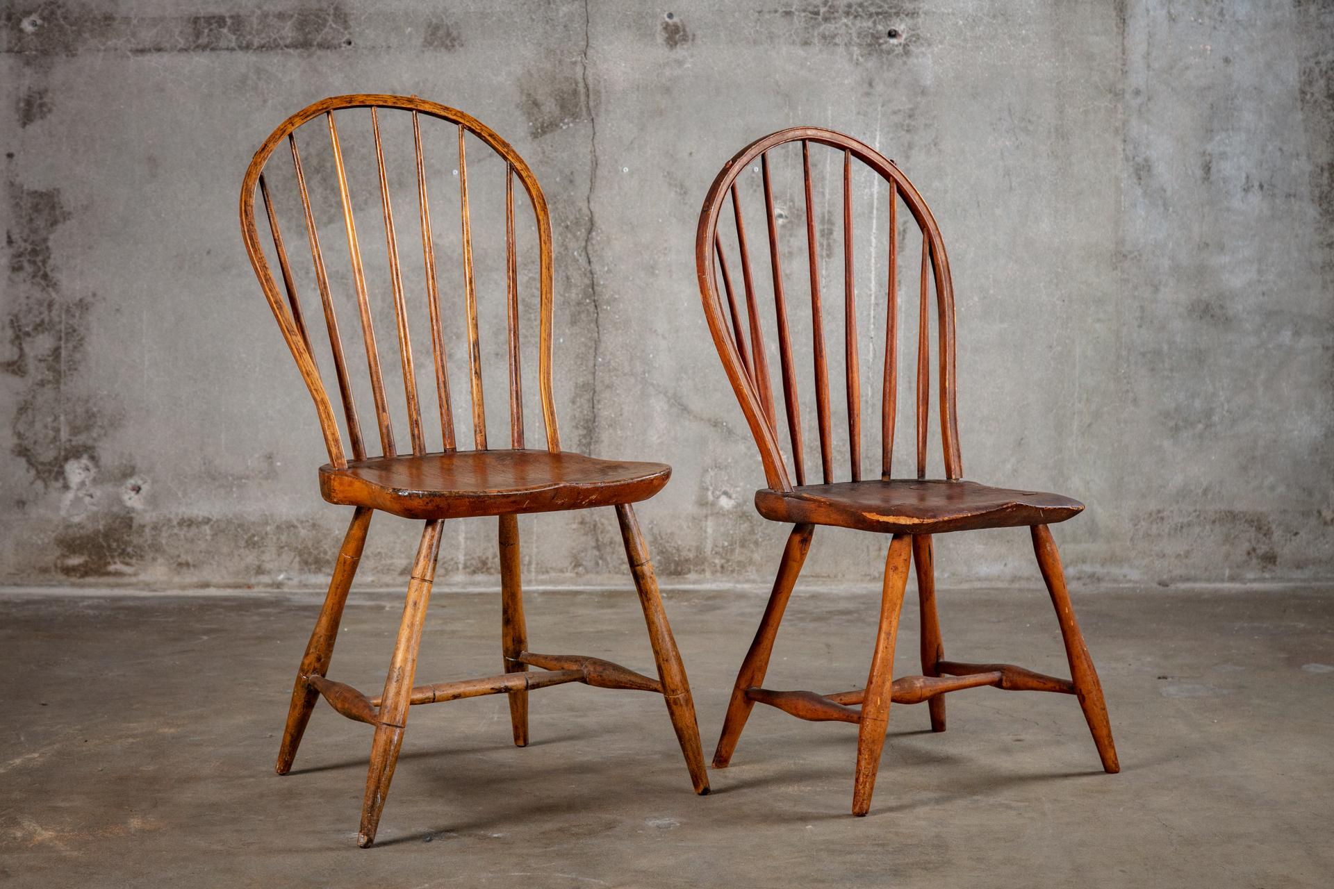 English windsor spindleback side chairs, 19th century (2 available).