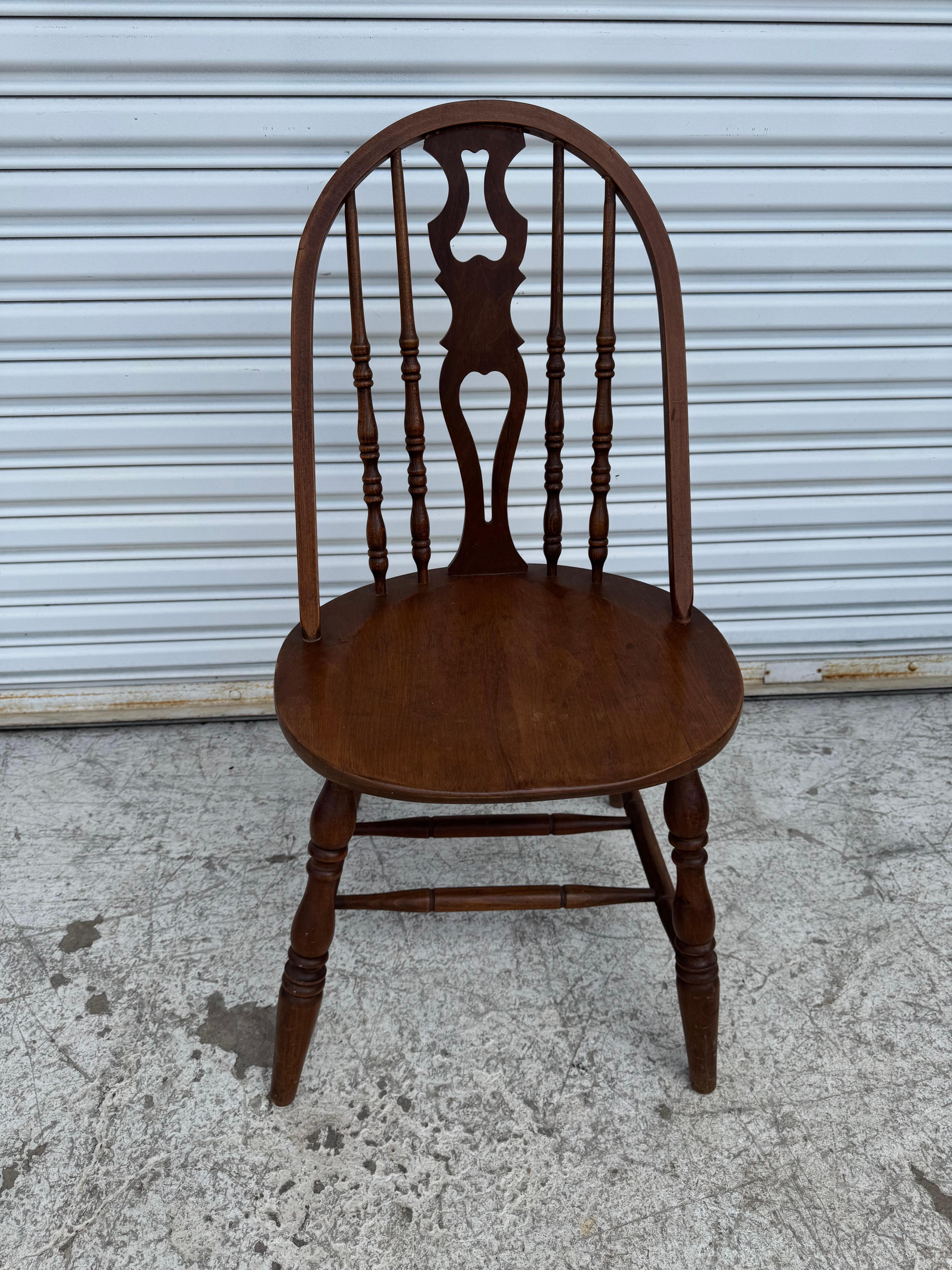 Chaise de style Windsor Excellent état - En vente à Pasadena, TX