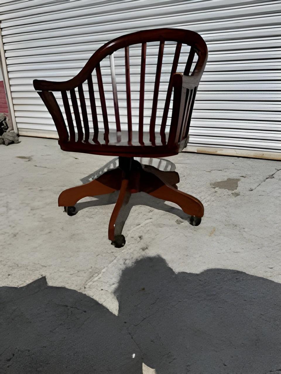 Windsor style swivel adjustable height desk chair
Arm length - 23
Arm height -25
Seat height 16 1 quarter
Height of chair 33 1/2