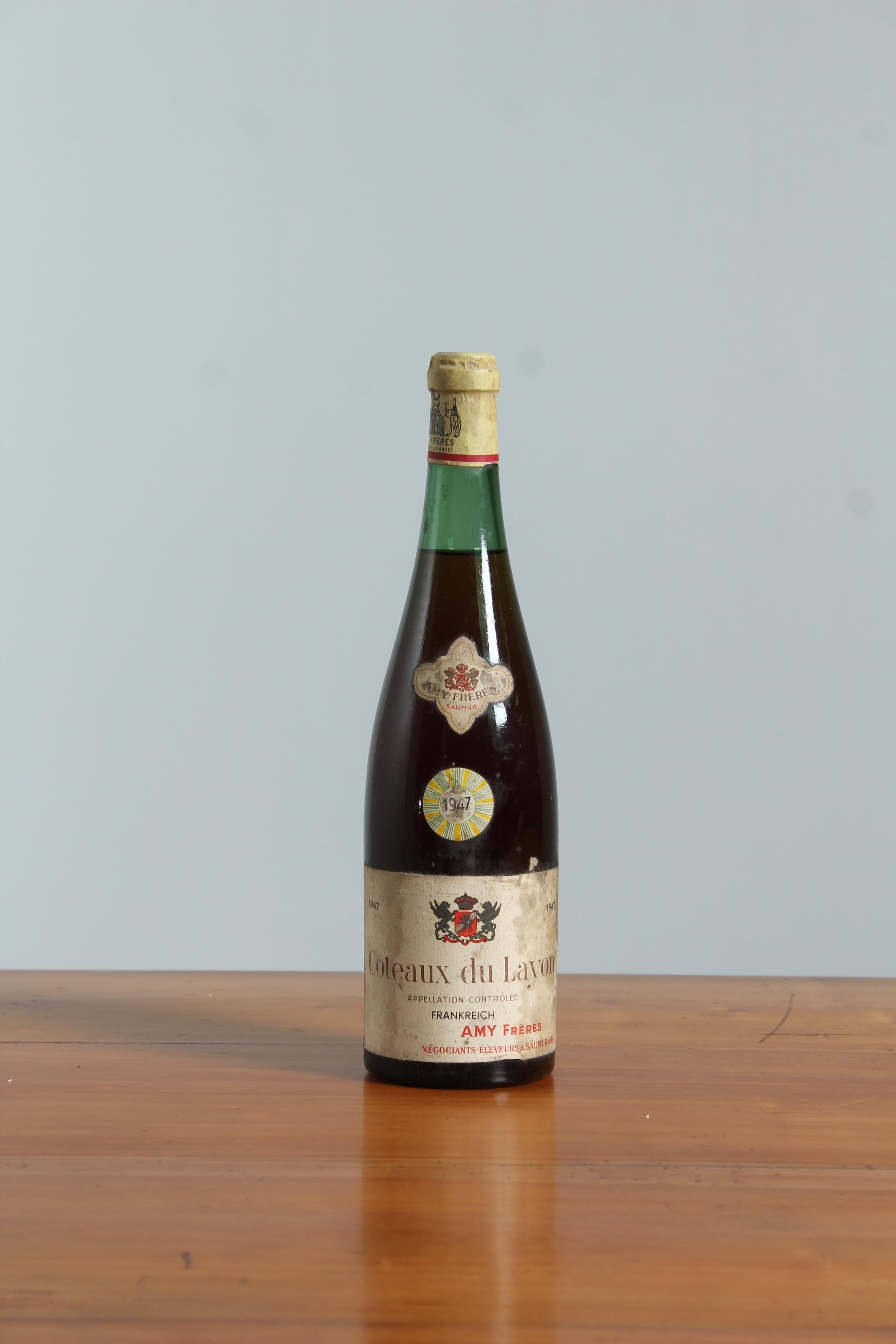 Old Bottle of Coteaux Du Layon 1947, original corked.