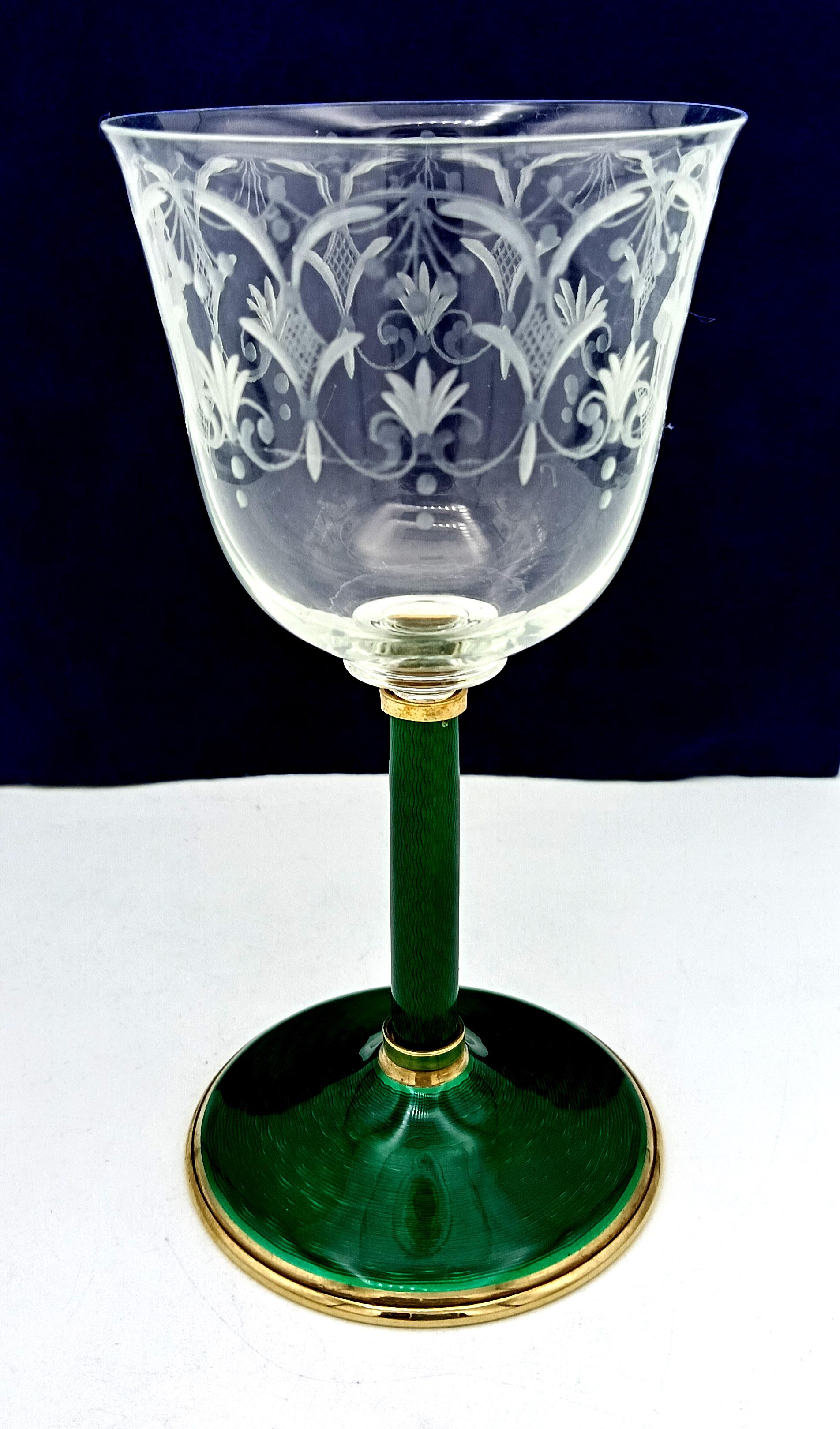 Provincial français Calice à vin en argent sterling avec émail vert Salimbeni en vente