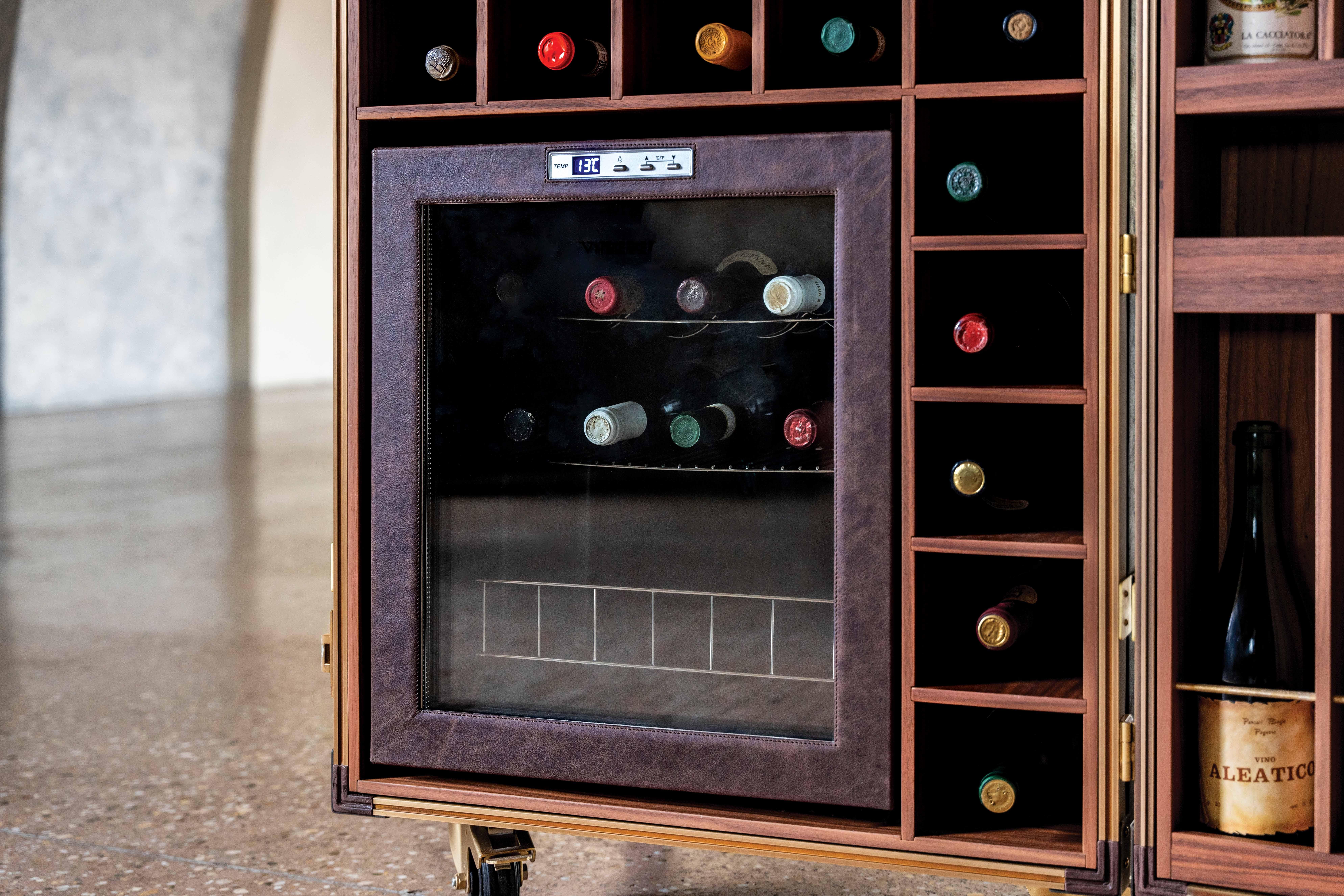 Contemporary WINE CLASSIC TRUNK - Your wine cellar with a traditional aftertaste For Sale