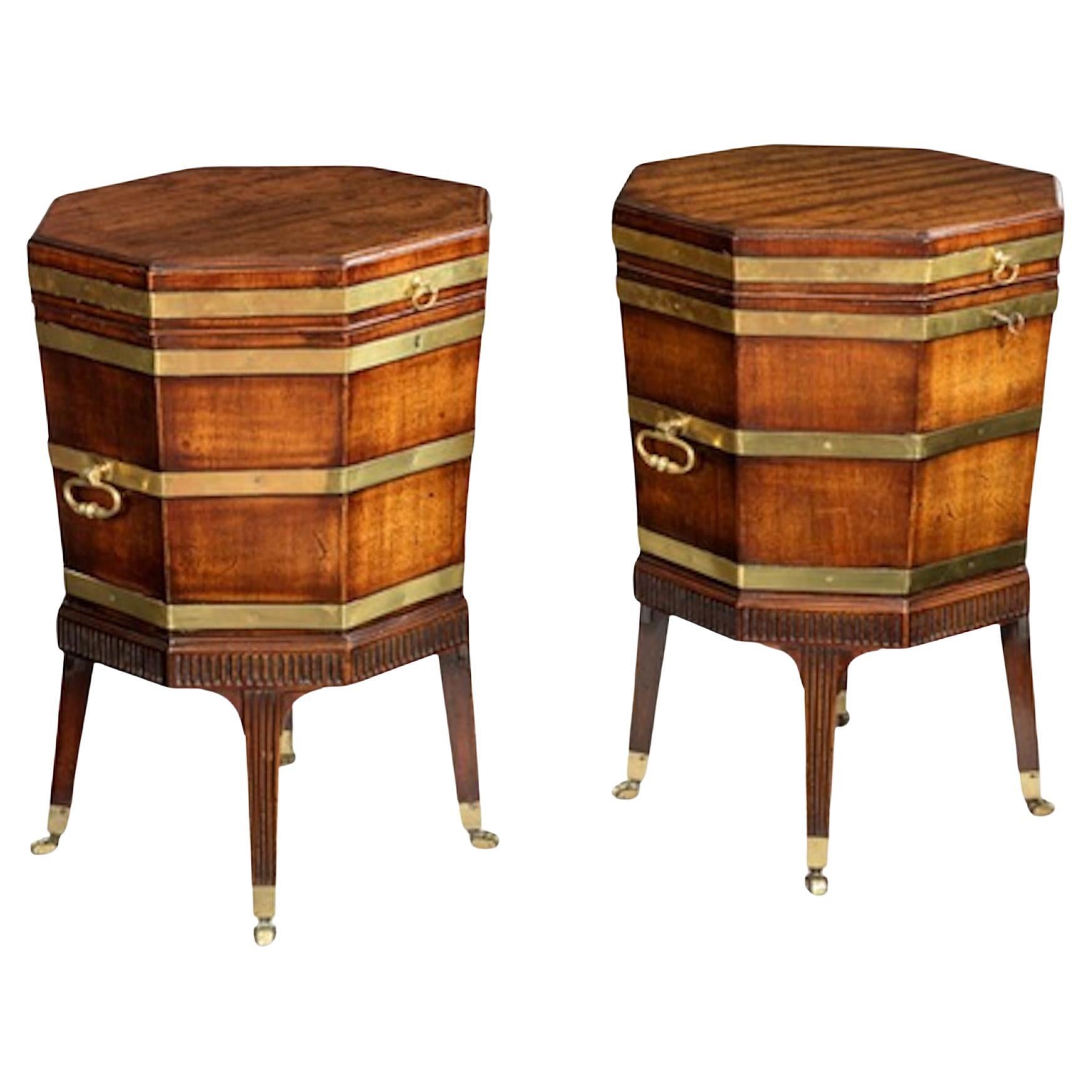 Rare pair of 18th century mahogany wine coolers/cellerets