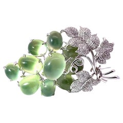 Wine Lover Prehnite Brilliant Brooch with Pendant 70 ct 2.19 ct TW / VV Magnific