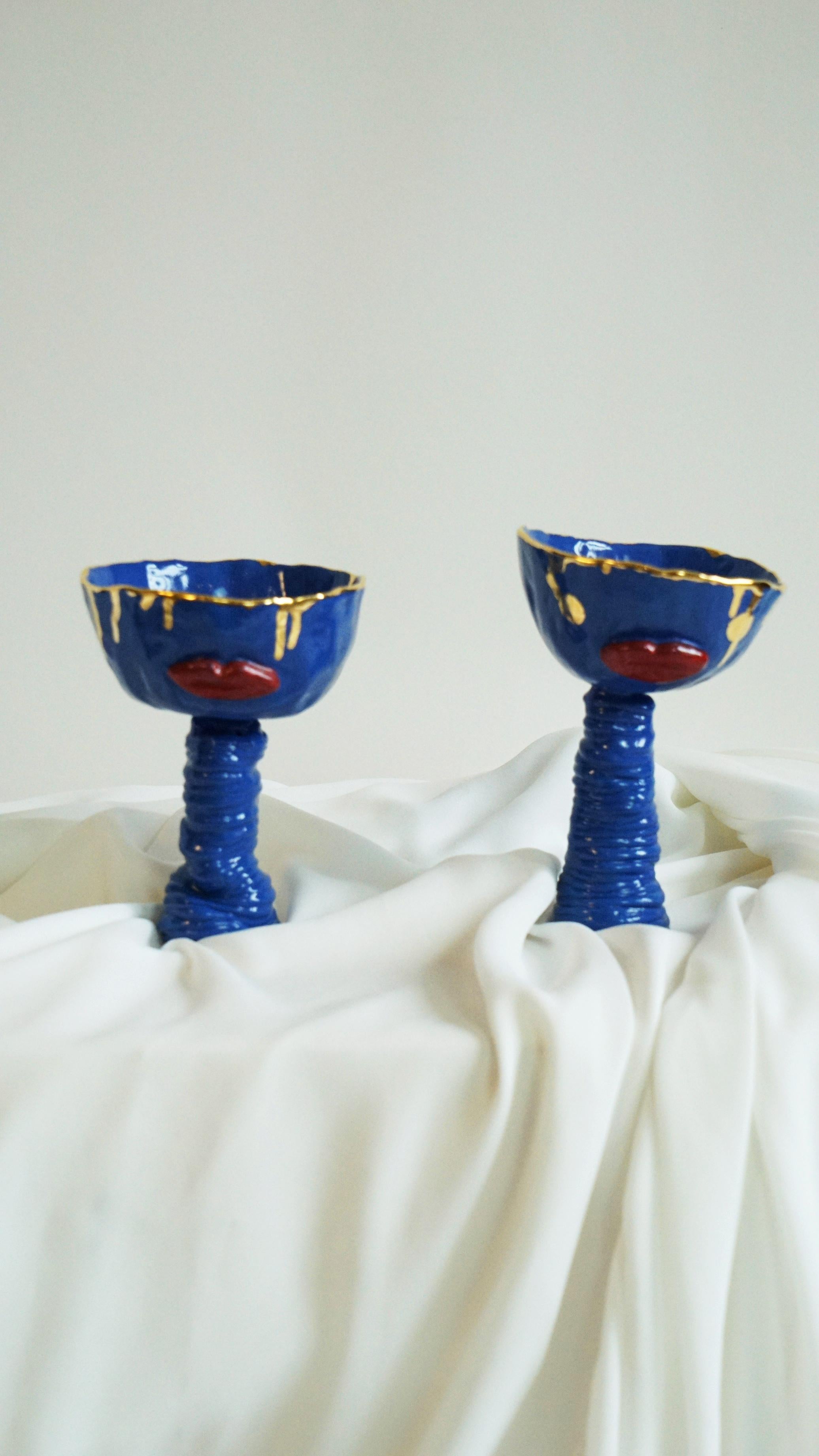 Bicchieri da vino in porcellana blu di Hania Jneid in vendita 11