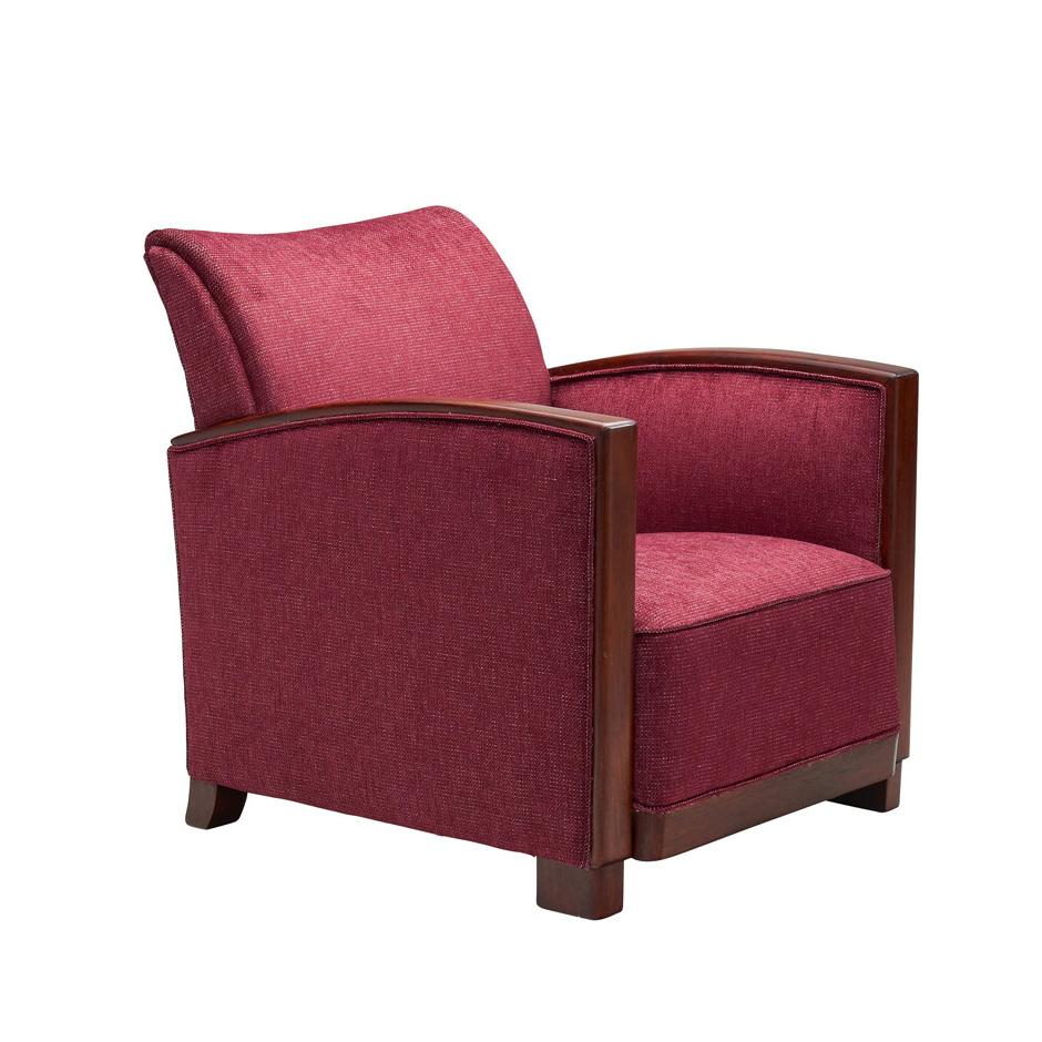 Poltrona Art Déco imbottita color rosso vino, Europa, metà del XX secolo in vendita
